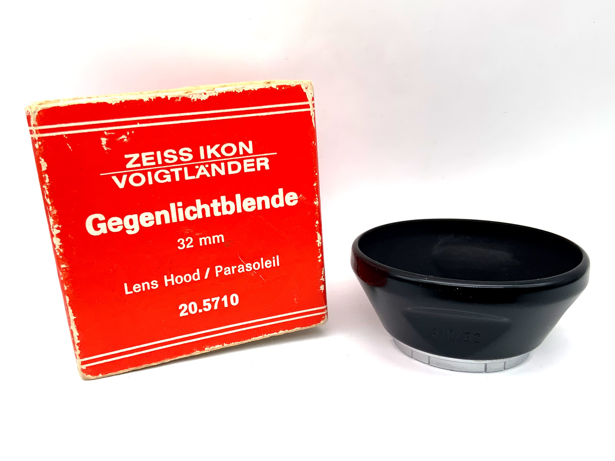 Voigtländer 310/32 Gegenlichtblende schwarz in OVP lenshood Sonnenblende