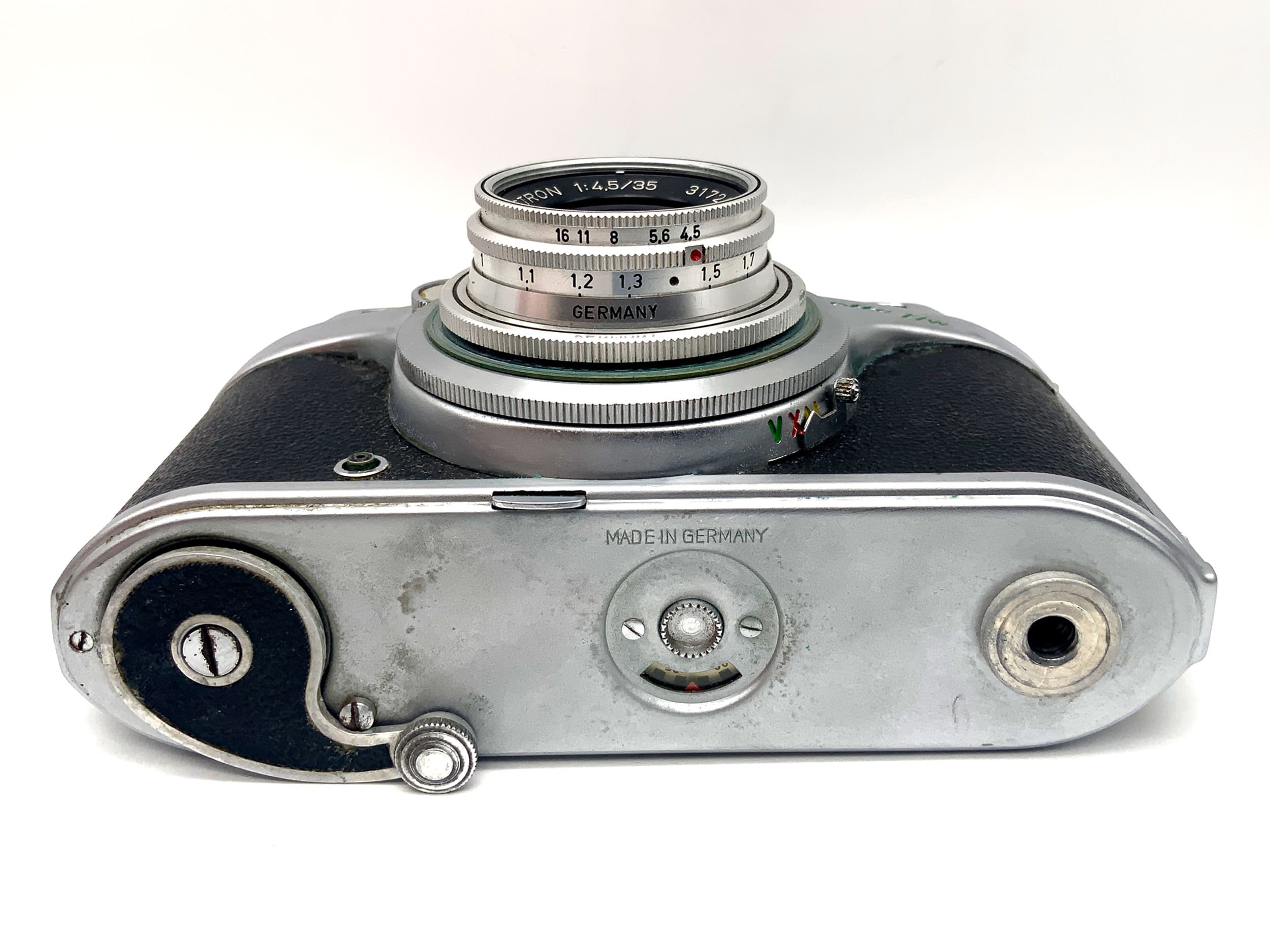 Appareil photo analogique compact AkA Arette BW avec viseur et objectif Westron 1:4.5/35