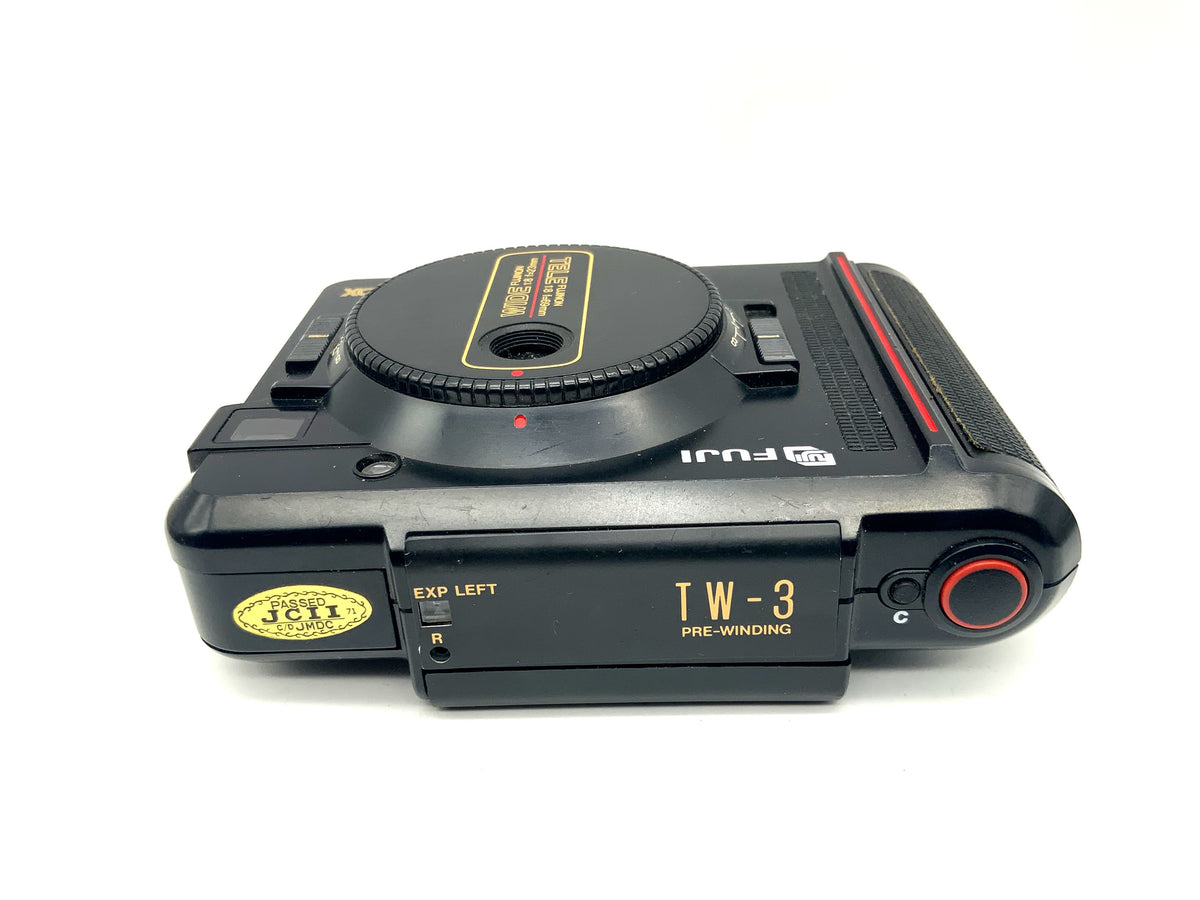Appareil photo compact Fuji TW-3 avec objectif demi-format Fujinon Tele 69 mm f/8 et grand angle 23 mm f/8
