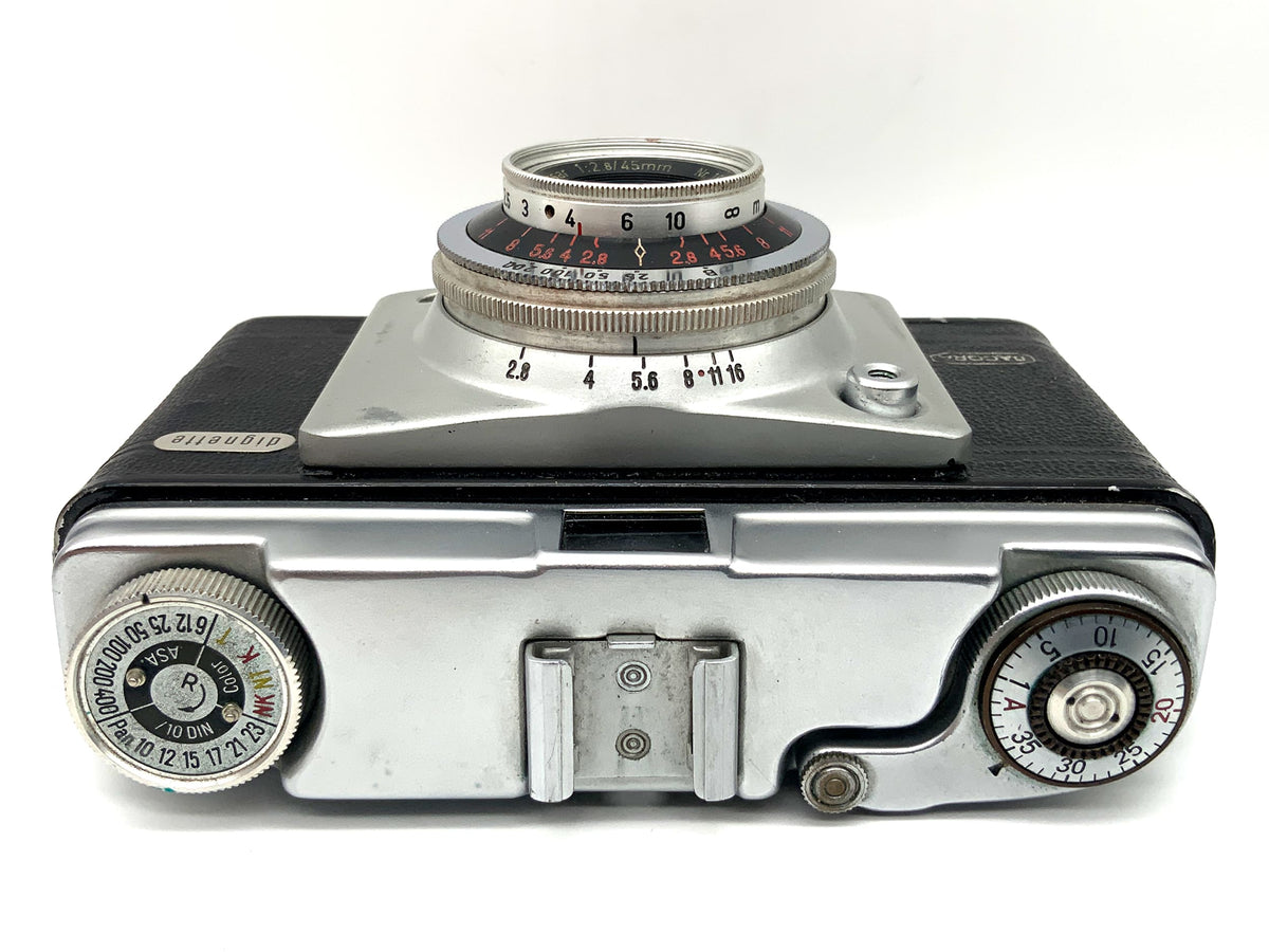 Appareil photo Dacora Dignette avec viseur et objectif Steinheil Cassar 1:2.8/45mm Prontor