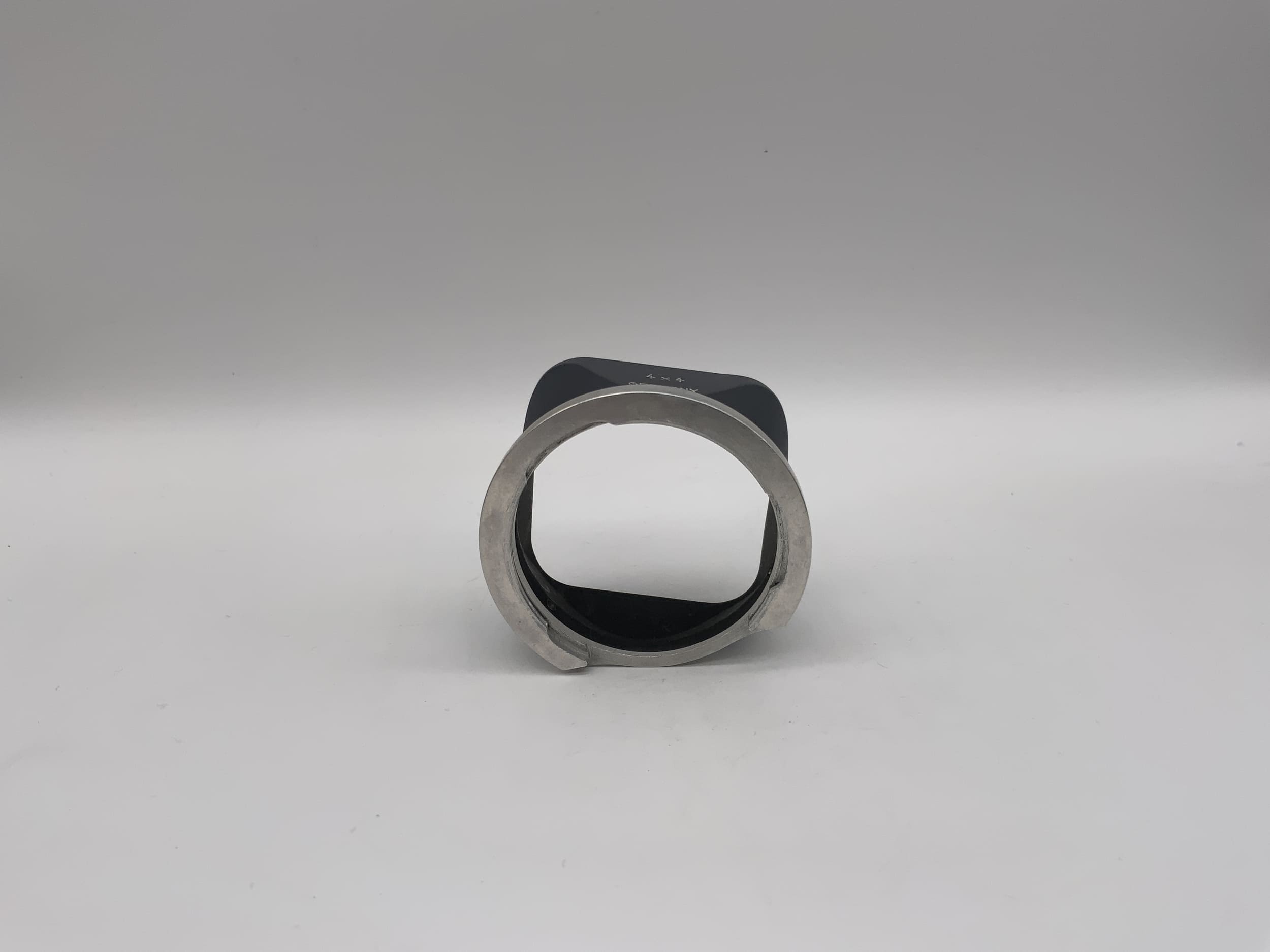 Pare-soleil gris Rollei 4x4 pour objectif à baïonnette Rolleiflex I