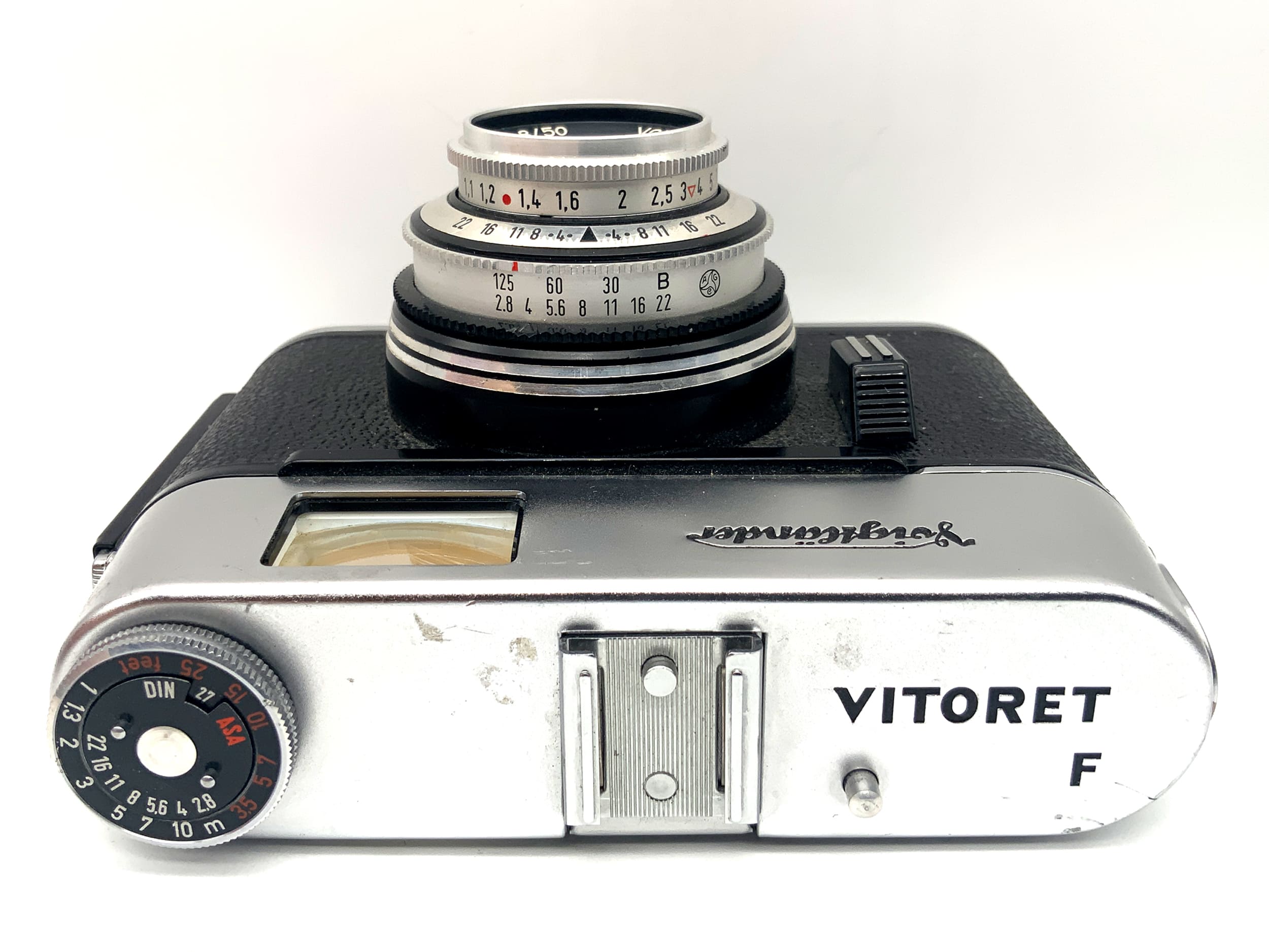 Voigtländer Vitoret F viewfinder camera with Color-Lanthar 2.8/50 Prontor 125