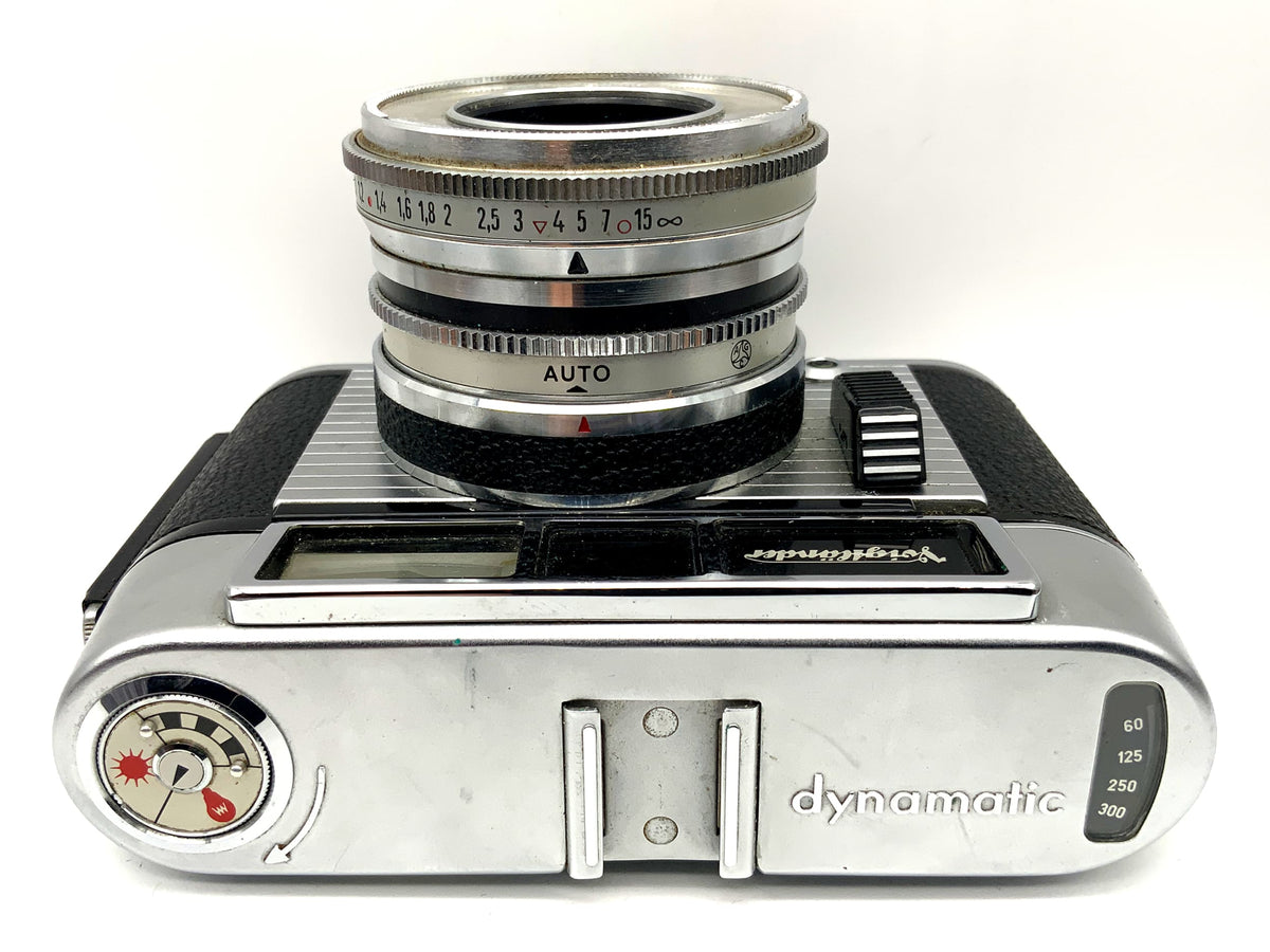 Caméra à viseur dynamique Voigtländer avec Color-Skopar 2.8/50 Prontormat-S