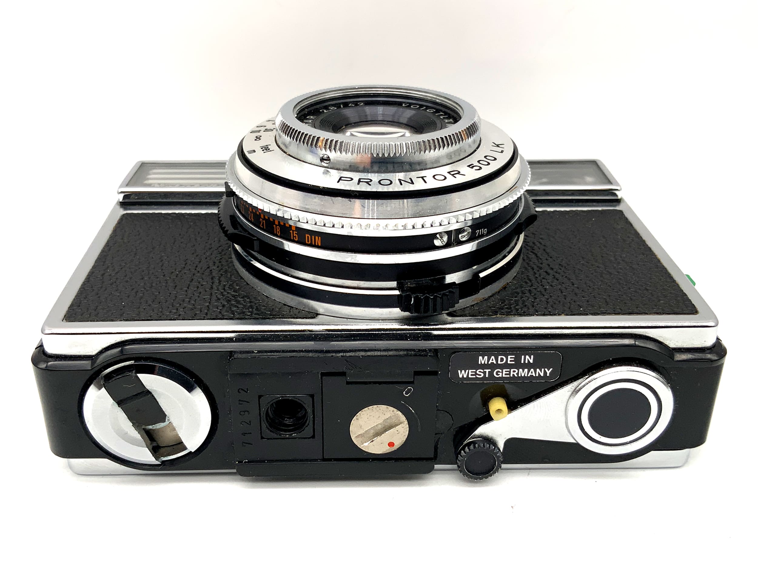 Voigtländer Vitessa 500S rangefinder camera with Color-Lanthar 2.8/42 Prontor 500 LK