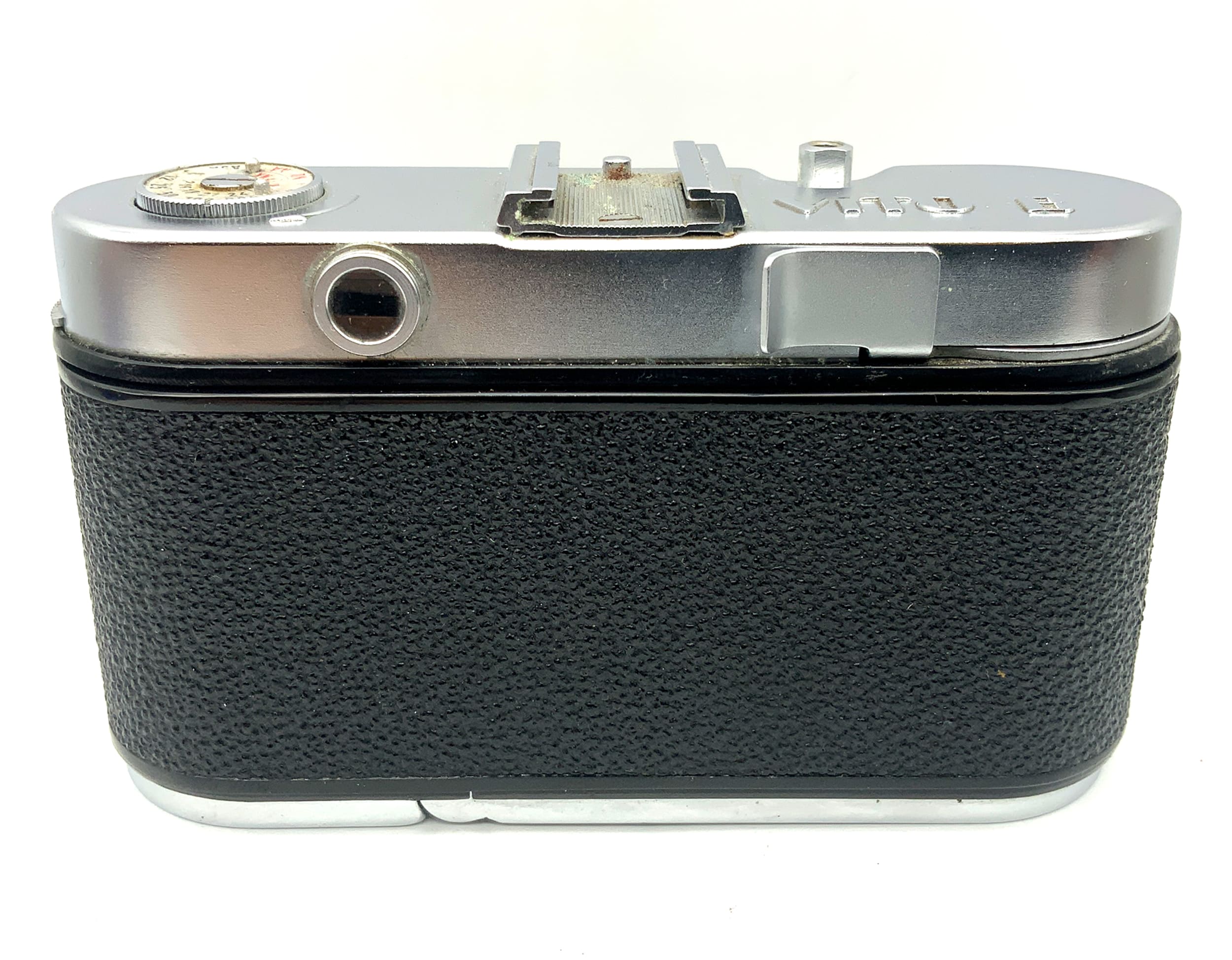 Voigtländer Vito B viewfinder camera with Color-Skopar 1:3.5/50 Pronto analog camera