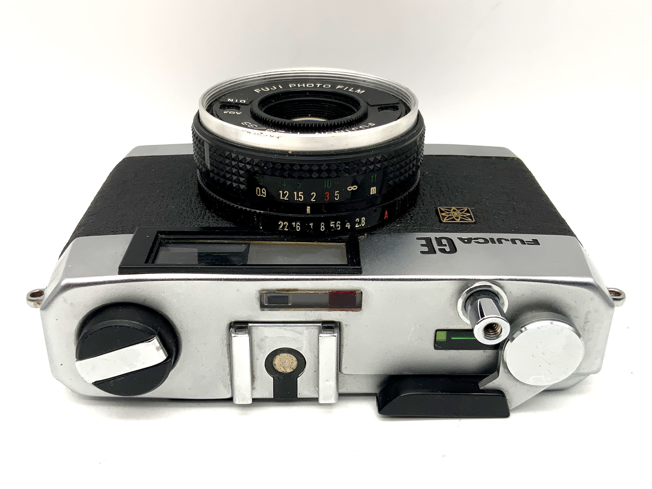Fujica GE viewfinder camera with Fujinon 1:2.8/38 compact camera analog camera