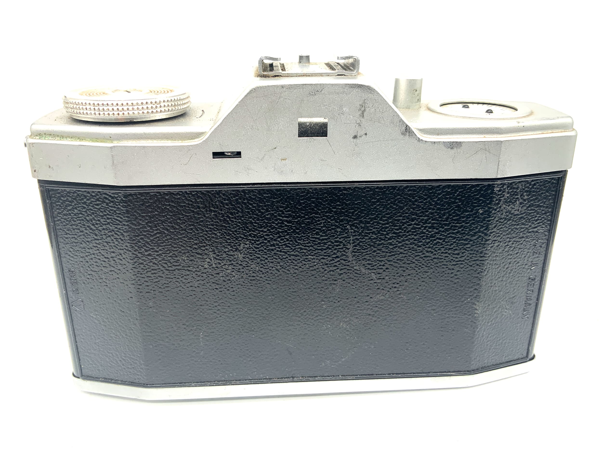 Pentacon Pentona Sucherkamera mit Trioplan 45mm 1:3.5 red V Priomat Analogkamera