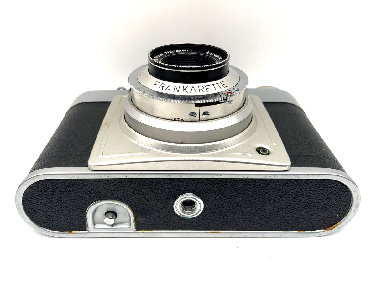 Franka Frankarette viewfinder camera with Ennagon 1:2.8/45 red C Pronto analog camera