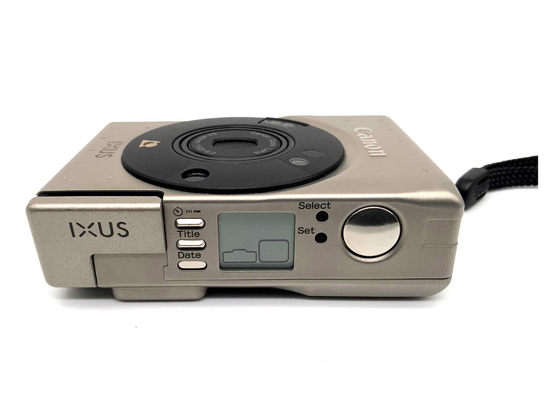 Appareil photo compact Canon Ixus Point&amp;Shoot avec objectif 24-48 mm 1:4.5-6.2 (appareil photo argentique)