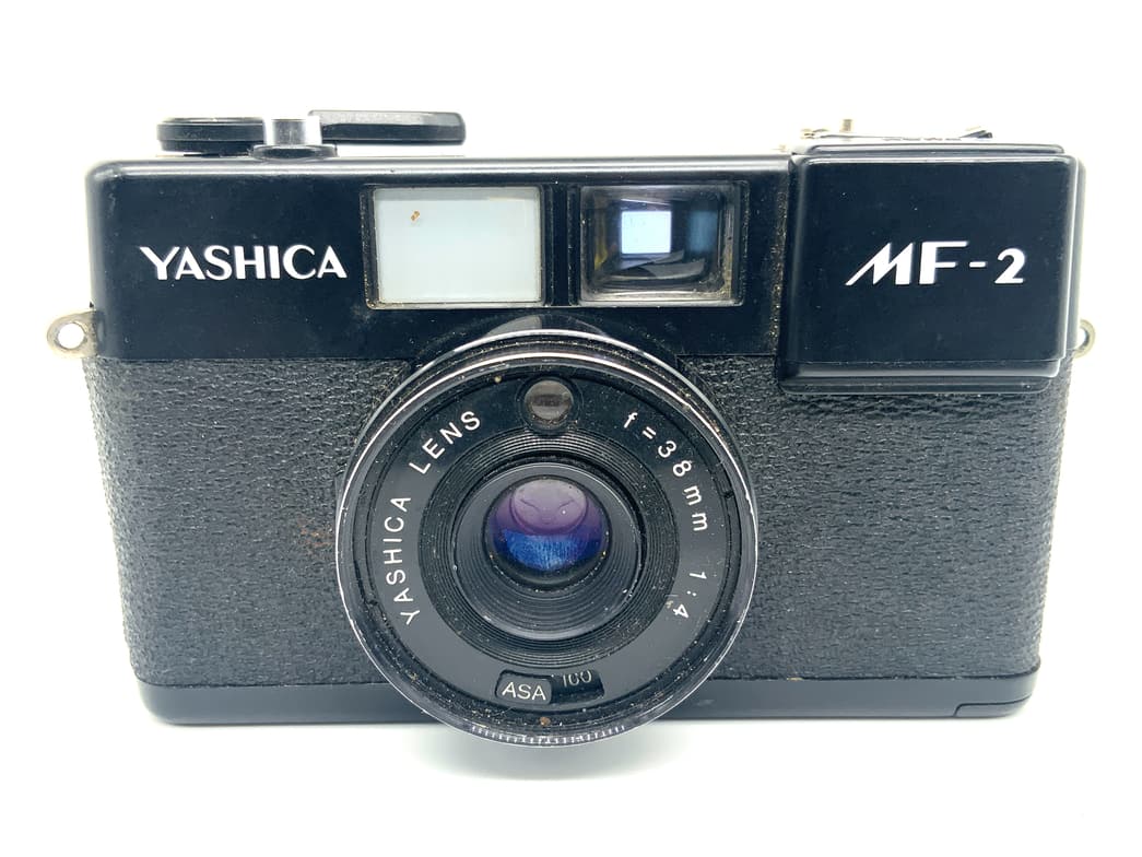 Yashica MF-2 Point&Shoot mit 38mm 1:4 Kompaktkamera Analogkamera