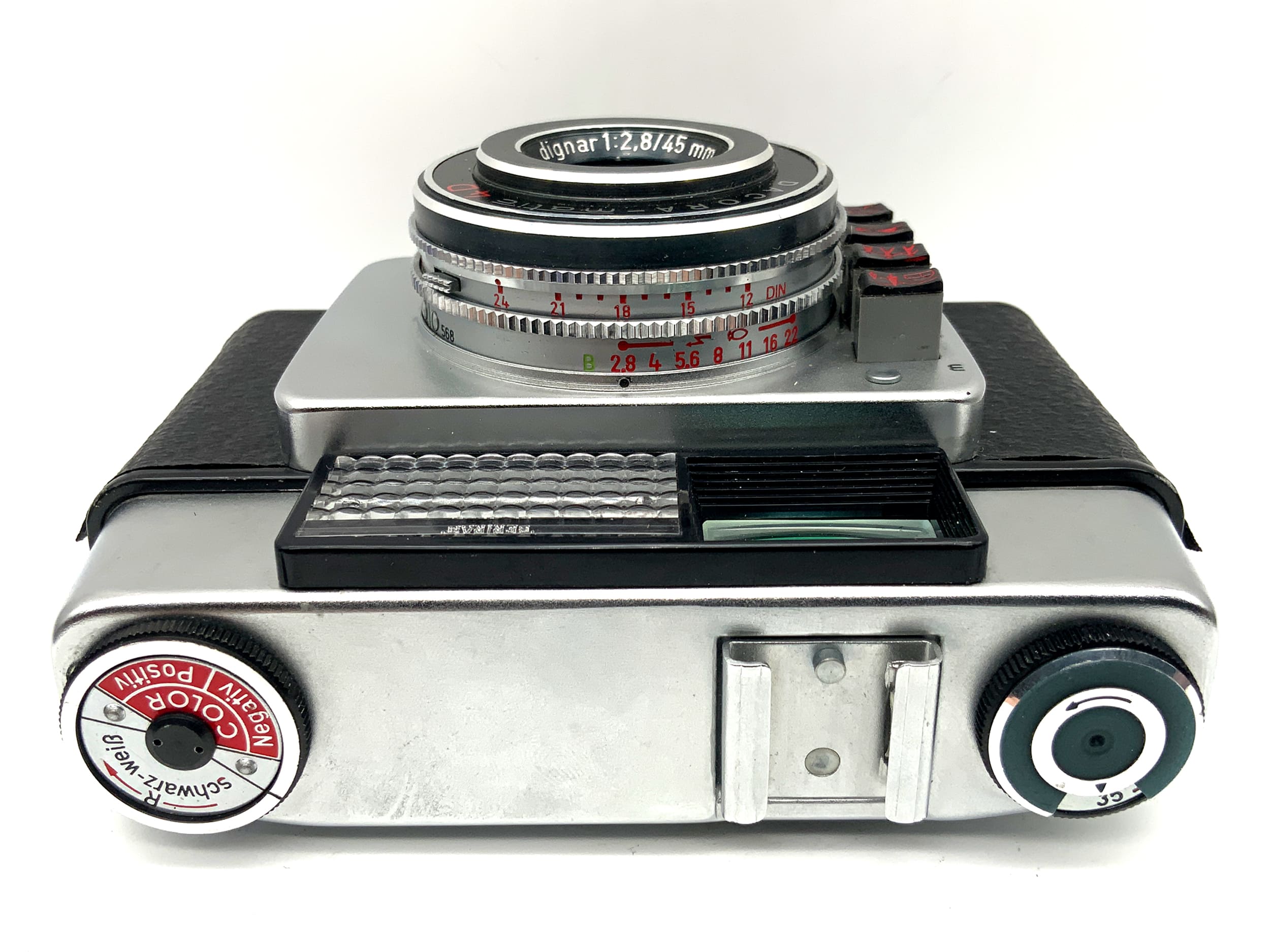 Dacora Matic 4D viewfinder camera with dignar 1:2.8/45mm Prontor-Lux analog camera