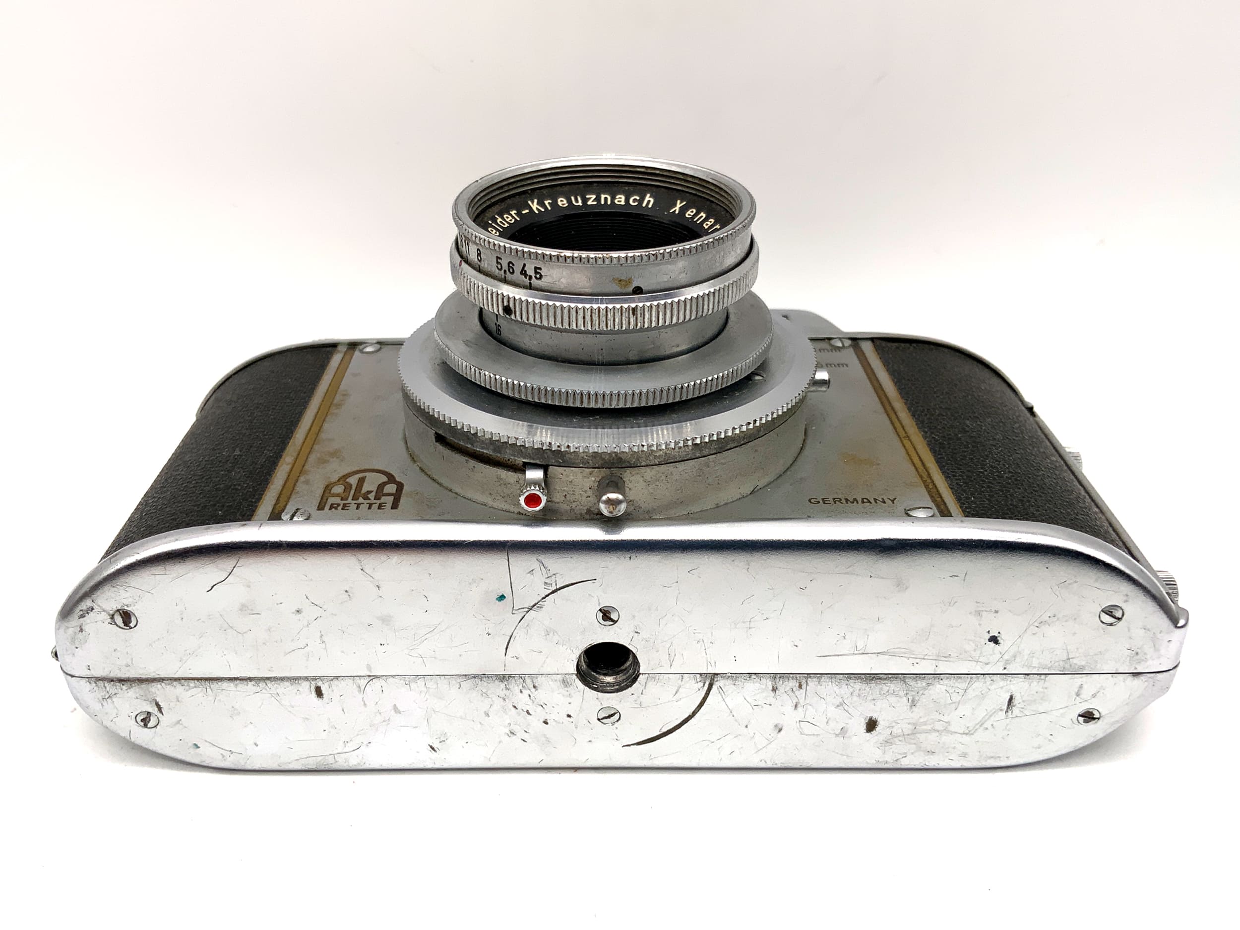 Caméra à viseur AkA Rette avec caméra analogique Schneider Kreuznach Xenar 1:4,5/35