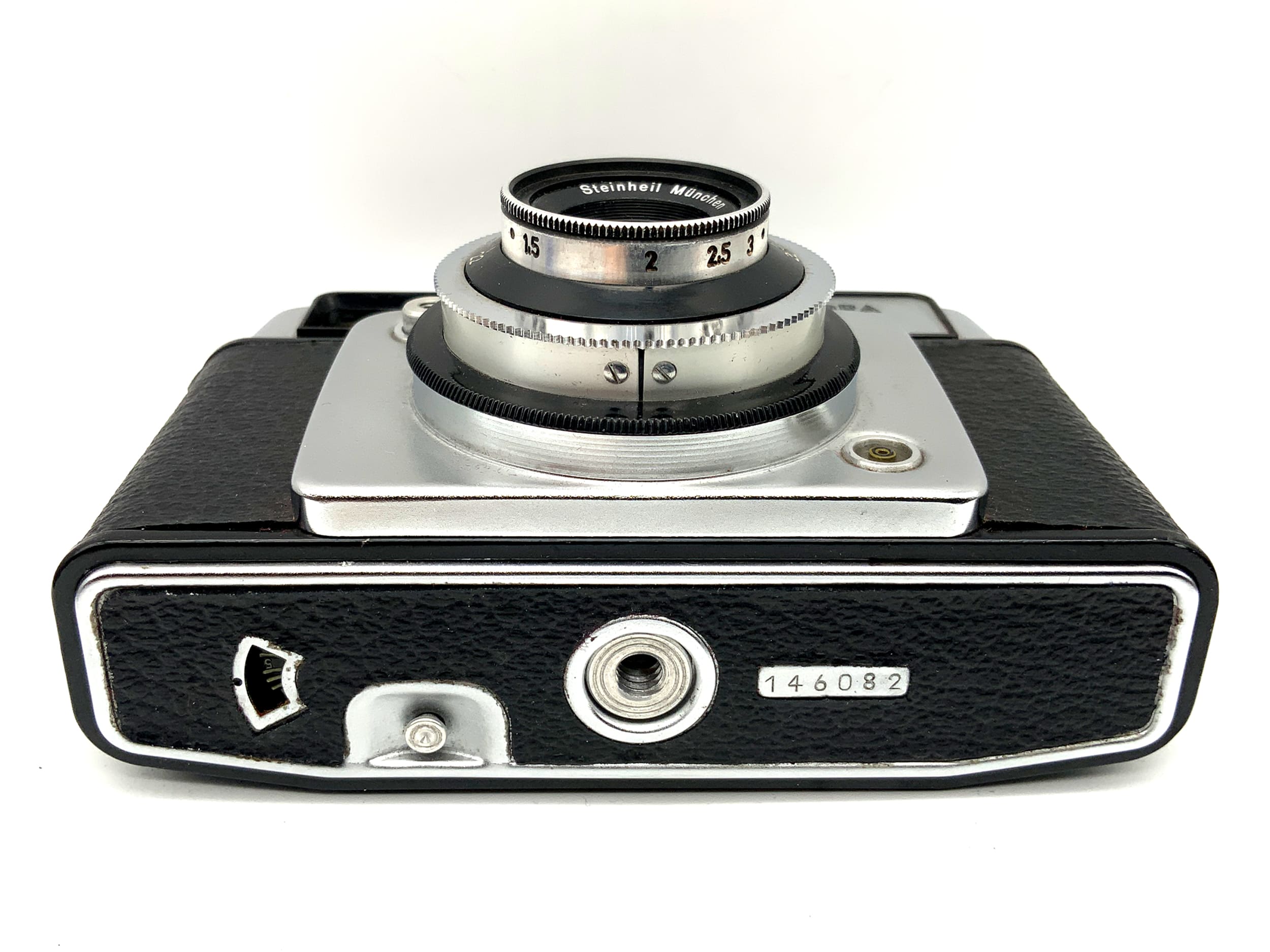 Appareil photo Dacora Dignette avec viseur et objectif Steinheil Cassar 1:2.8/45mm ! Beli défectueux !