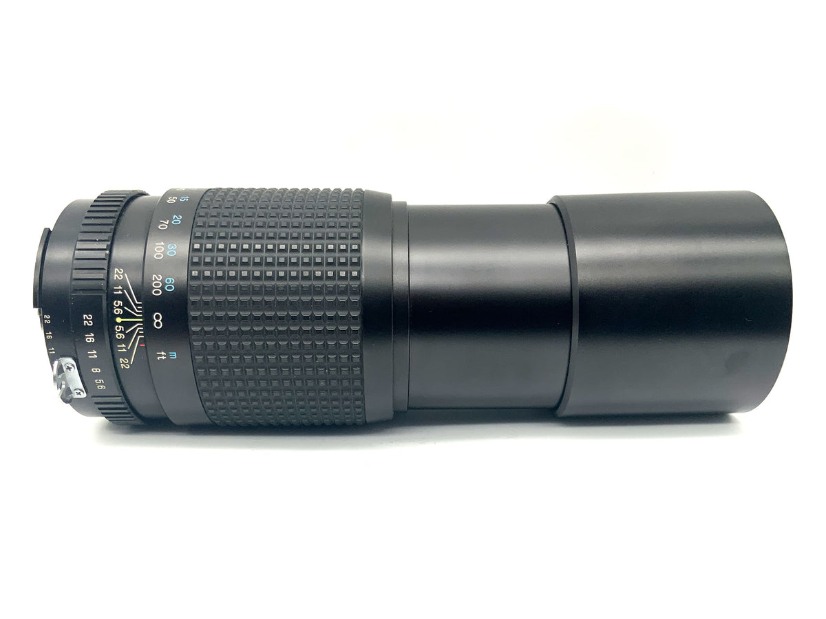 Tokina RMC II 300mm 1:5.6 Objektiv Ai Festbrennweite (Nikon F)