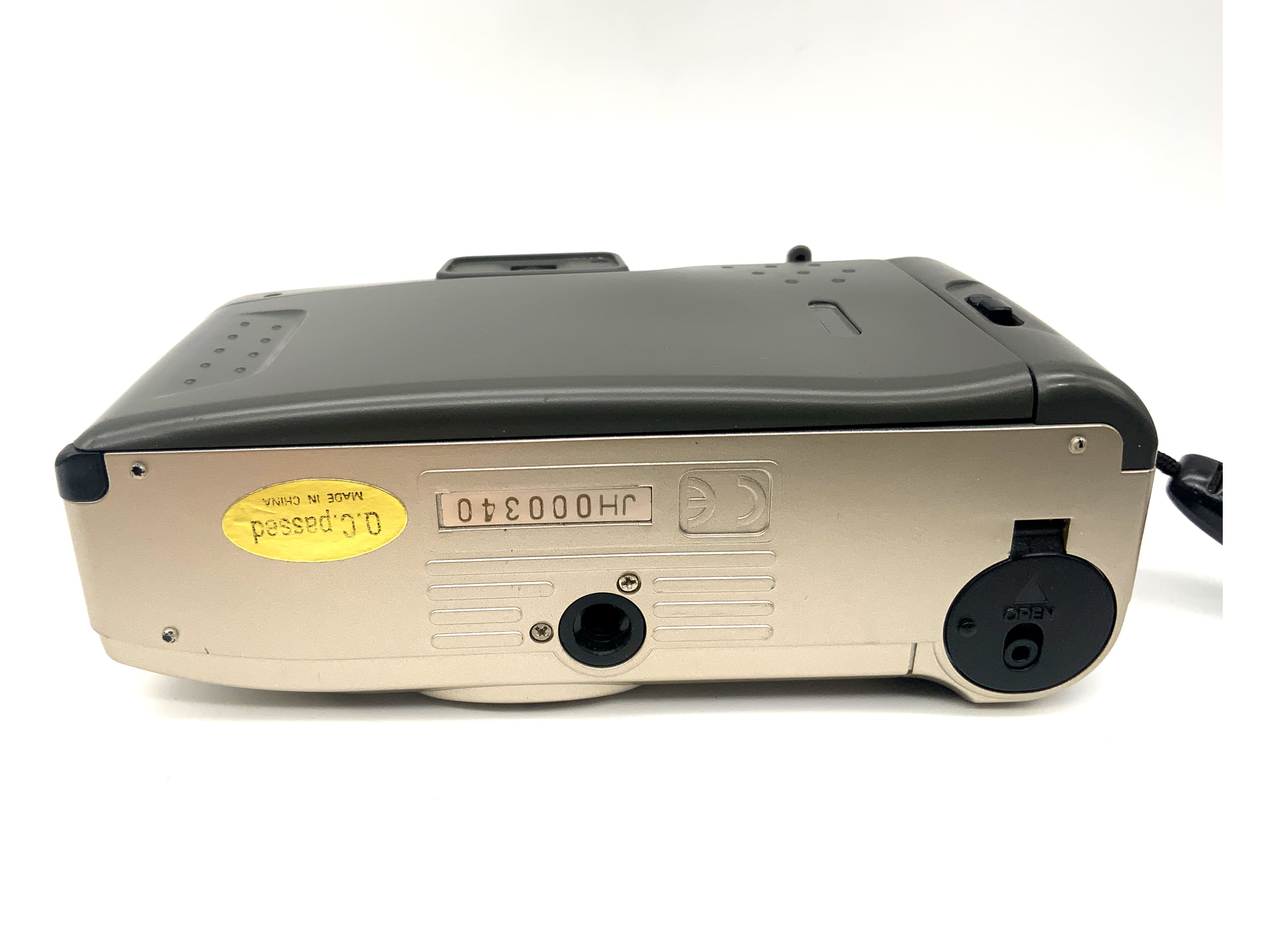 Appareil photo analogique Traveler AF-Zoom Point&amp;Shoot avec mise au point automatique et zoom 35-70 mm