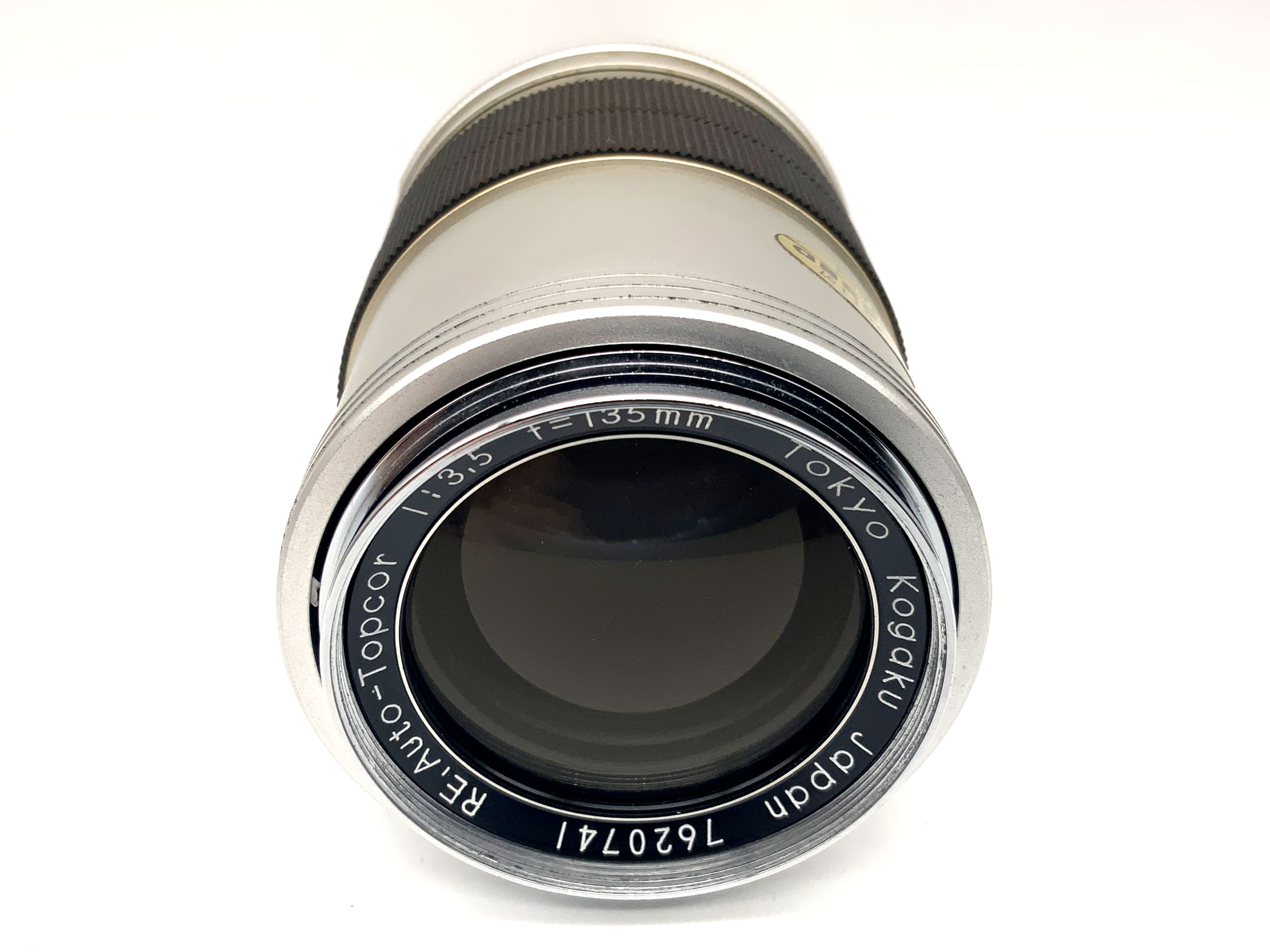 Tokyo Kogaku 135mm 1:3.5 lens RE.Auto-Topcor fixed focal length (Topcon)