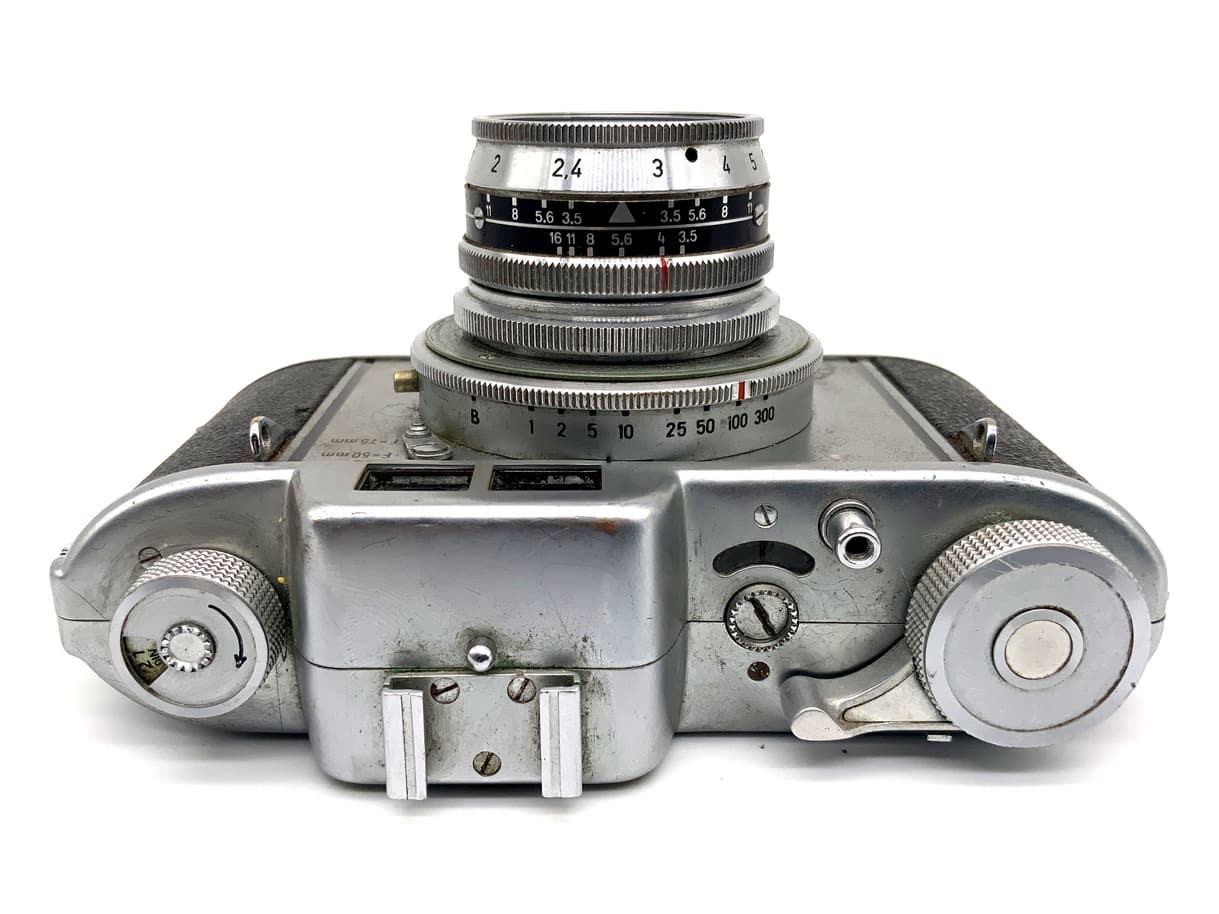 Aka Akarelle Sucherkamera mit Radionar 50mm 1:3.5 Kompaktkamera Analogkamera