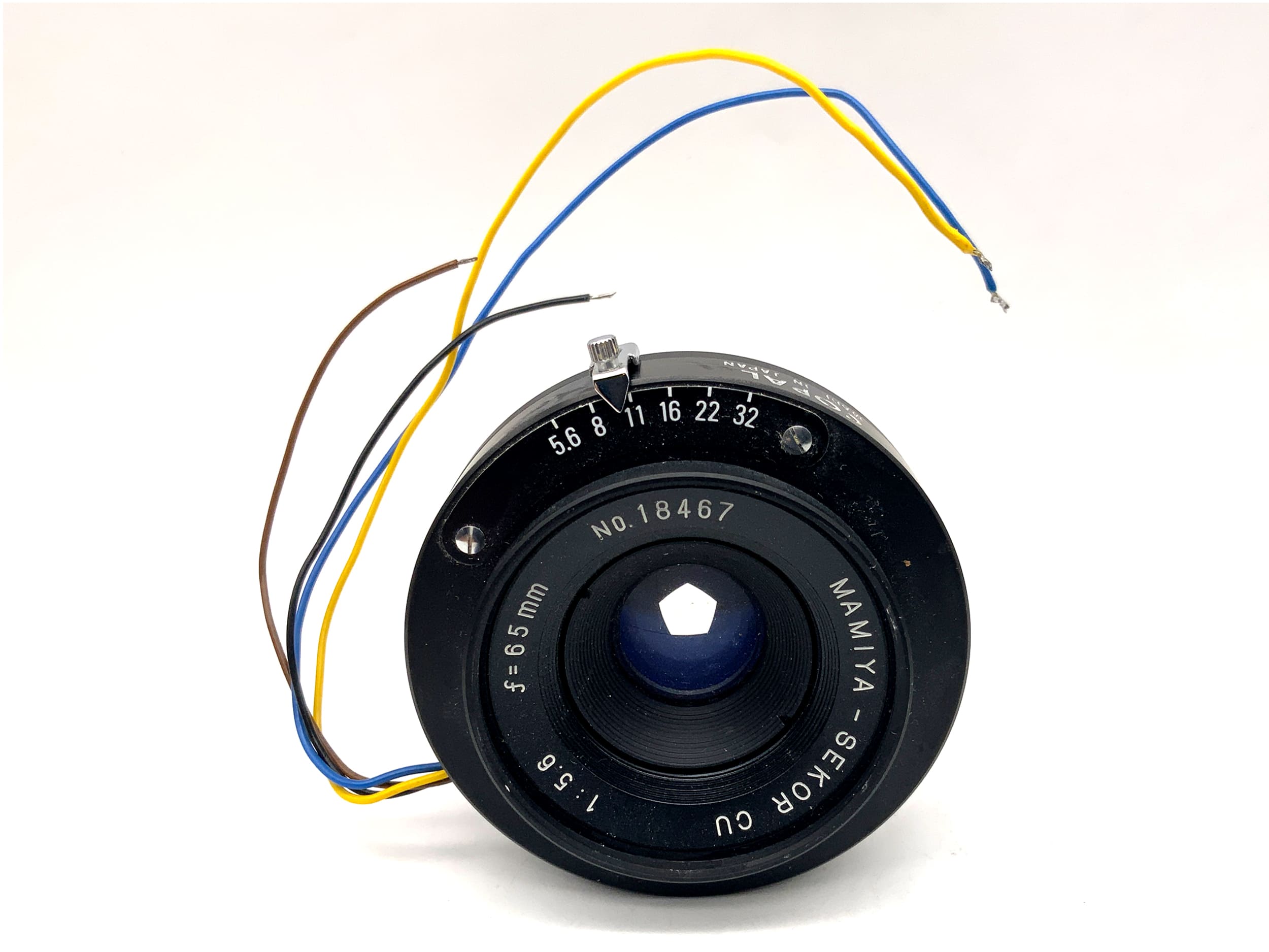 Mamiya 65mm 1:5.6 lens Sekor CU Copal fixed focal length (screw mount)