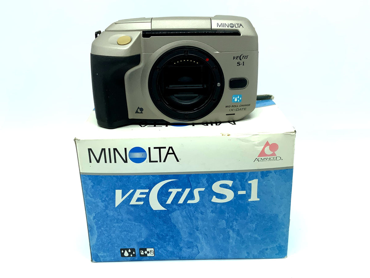 Minolta Vectis S-1 SLR dans son emballage d'origine, boîtier reflex analogique 35 mm (Minolta Vectis)