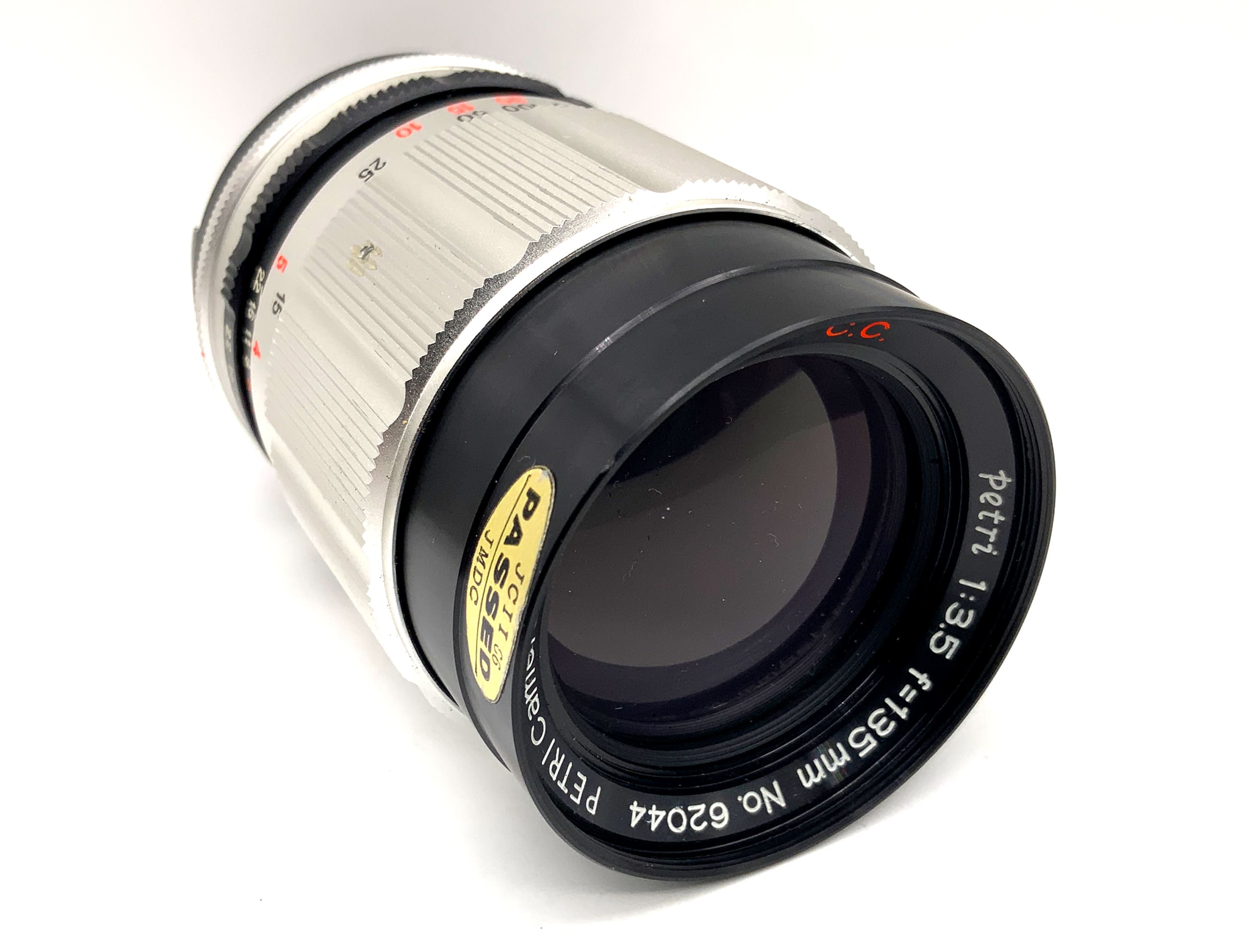 Petri 135mm 1:3.5 lens red CC prime lens (Petri bayonet)