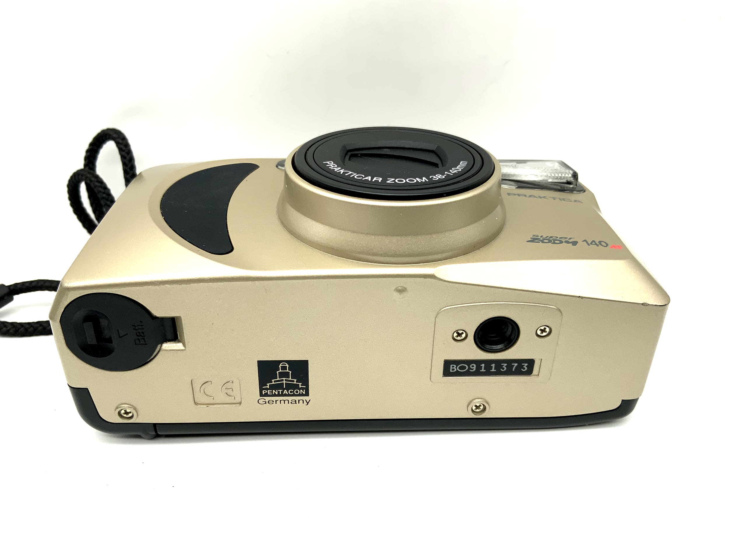 Appareil photo compact Praktica Super Zoom 140AF avec objectif analogique Praktica Zoom 38-140 mm