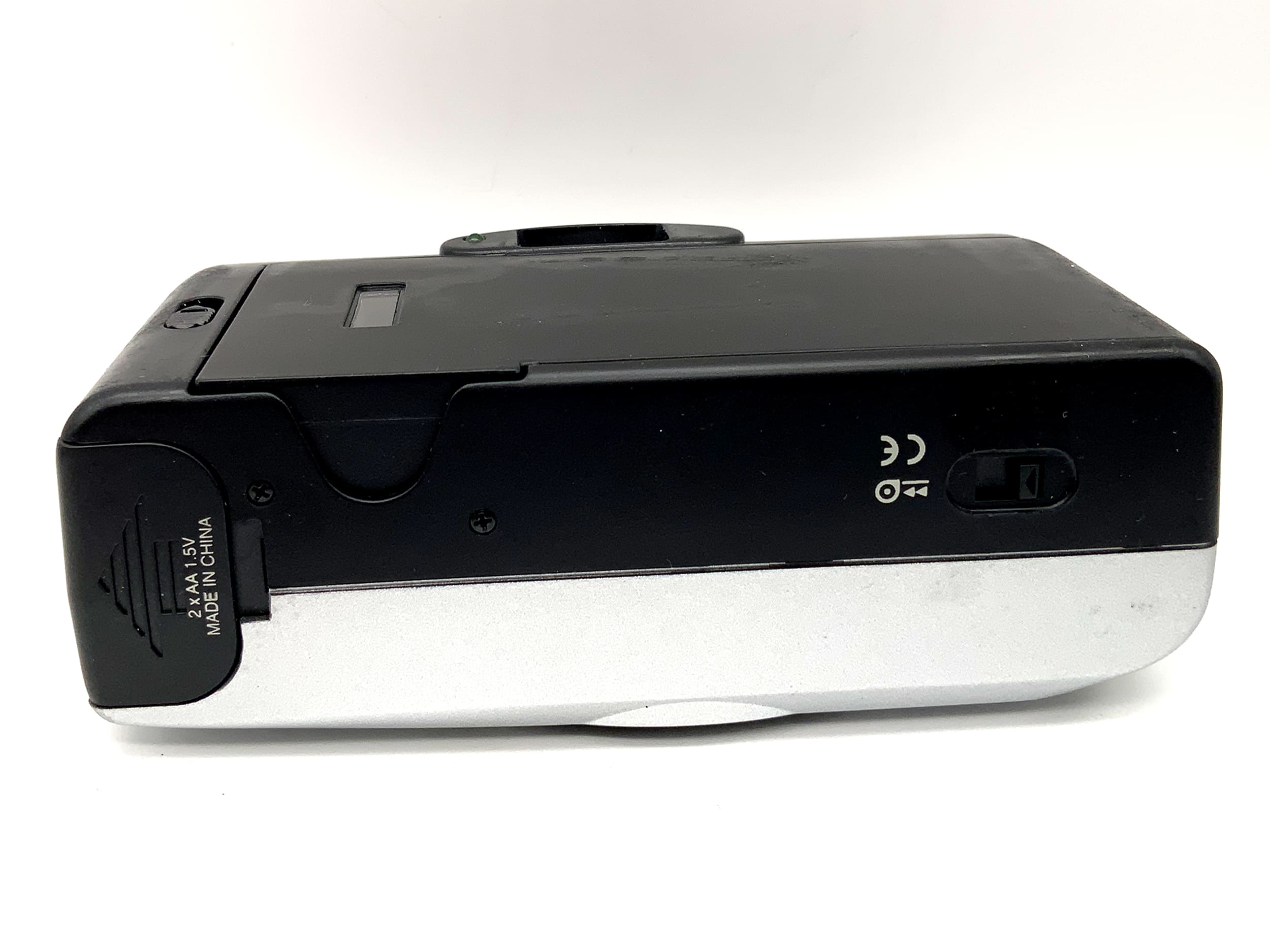 Polaroid 252 BV Point&amp;Shoot, appareil photo compact analogique avec objectif 35 mm f/8