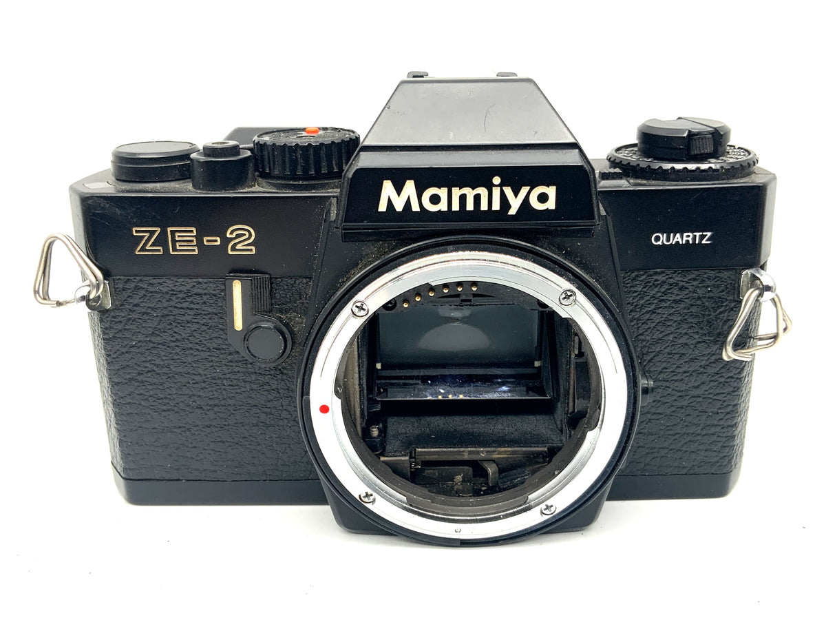 Mamiya ZE-2 Quartz SLR 35 mm boîtier d'appareil photo reflex analogique (Mamiya ZE)
