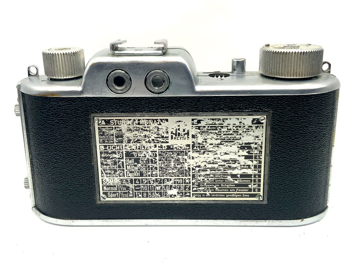 Appareil photo à visée AkA Akarette avec appareil photo analogique compact