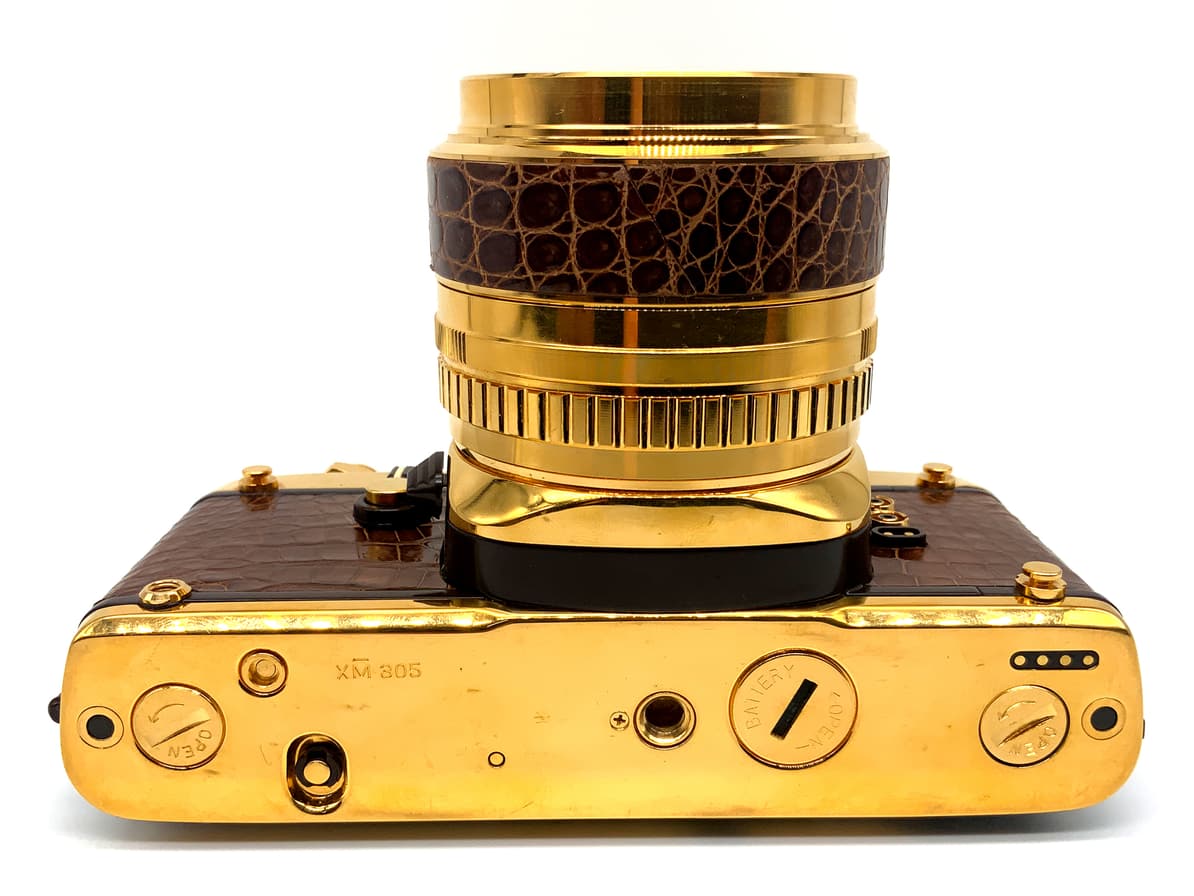 Pentax LX Gold mit SMC Pentax 50mm 1:1.2 SLR Limited Edition 18 Karat vergoldet