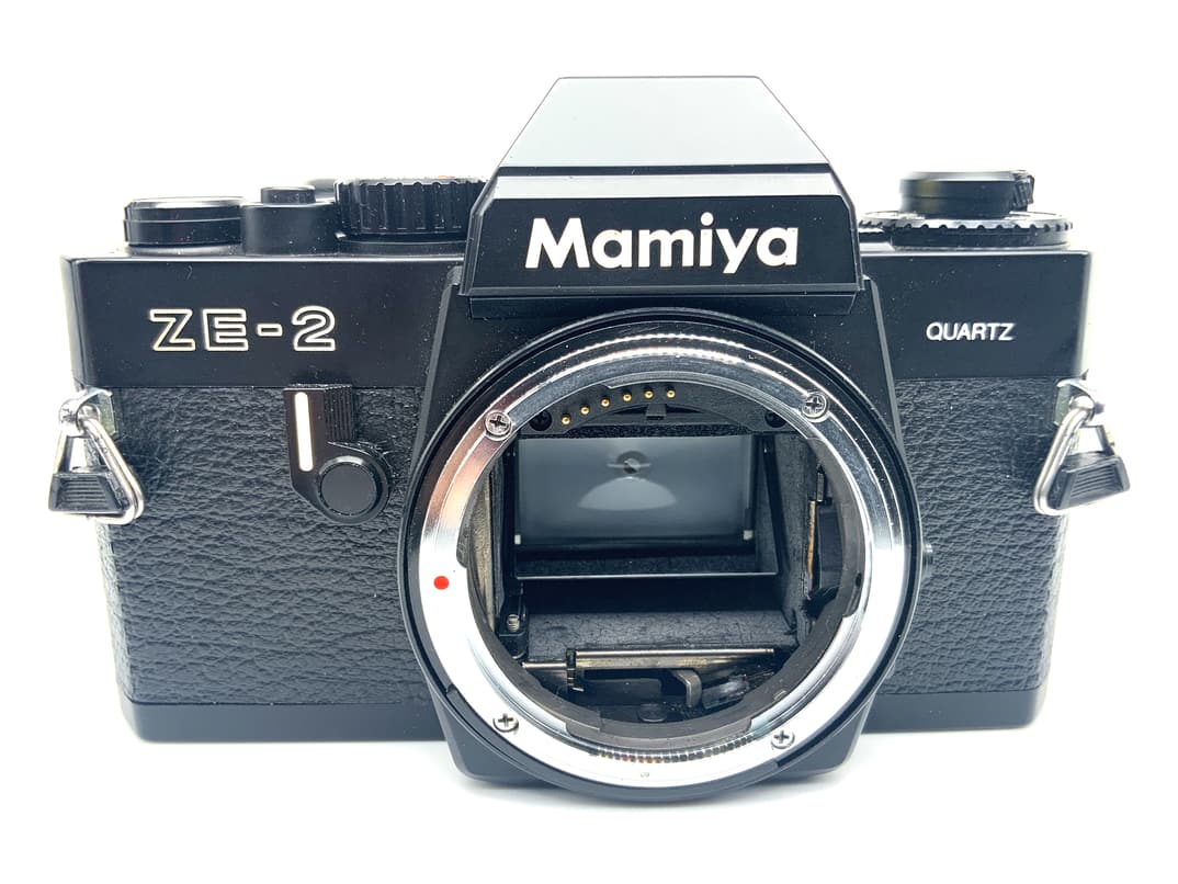Mamiya ZE-2 Quartz SLR 35mm Spiegelreflexkamera analog Body Gehäuse (Mamiya ZE)