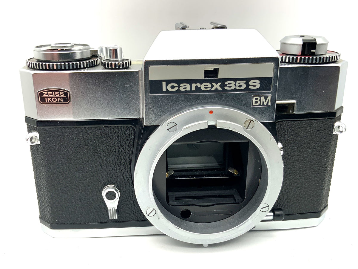 Appareil photo reflex Zeiss Ikon Icarex 35S (BM) avec boîtier reflex 35 mm à baïonnette Icarex ! Dos défectueux !