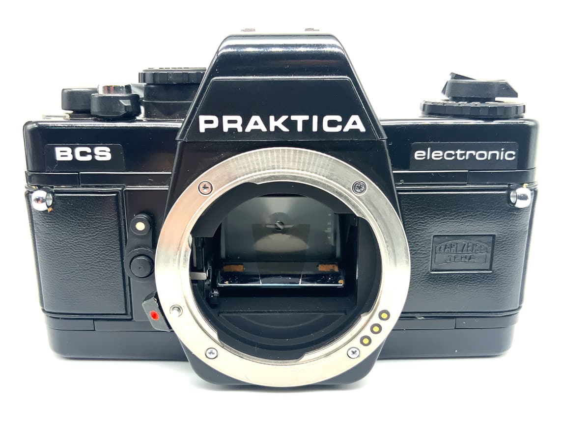 Pentacon Prakrica BCS electronic SLR 35mm SLR analog Body (Praktica B)