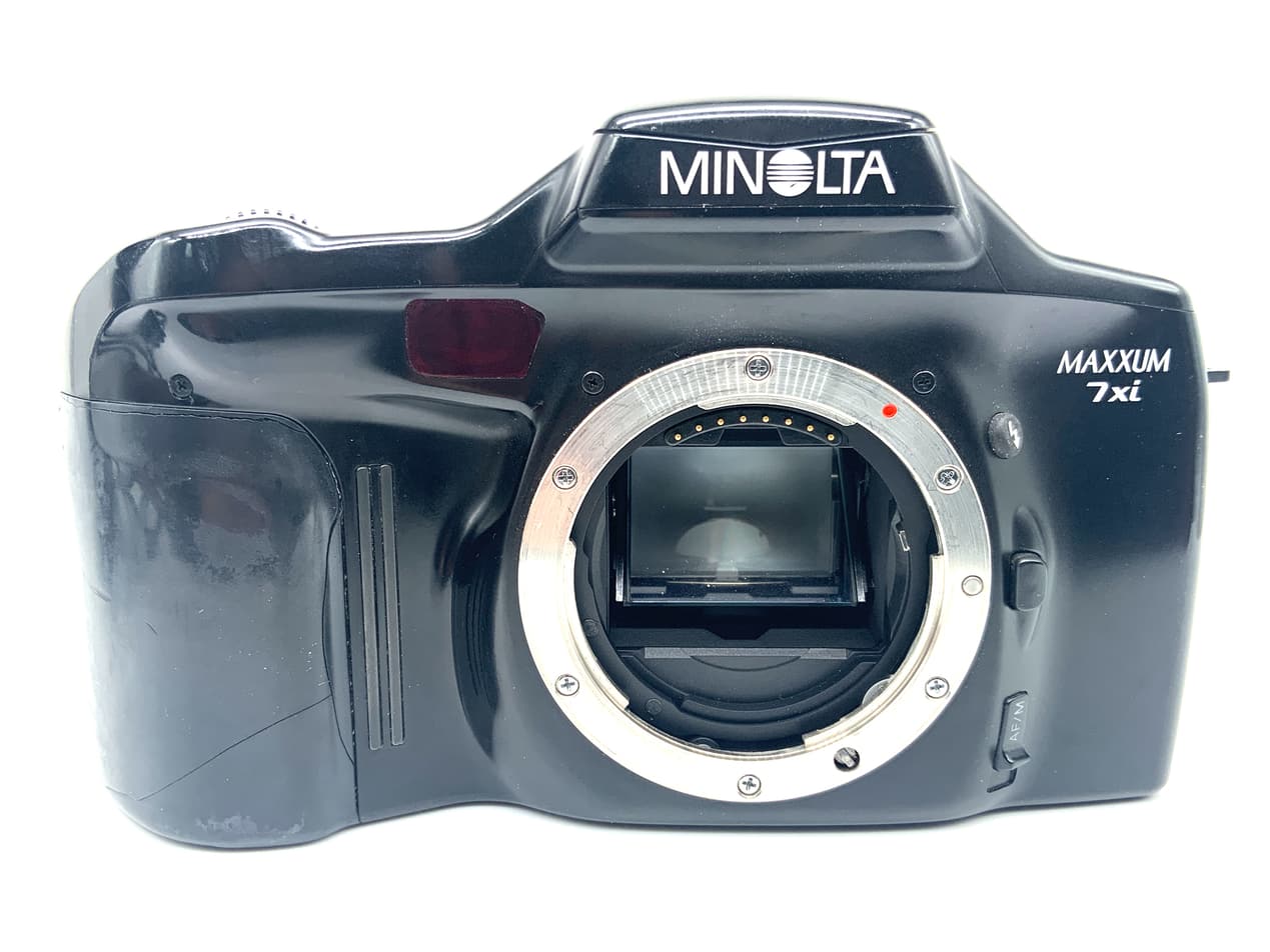 Minolta Maxxum 7xi SLR 35mm SLR analog Body (Minolta AF/Sony A)
