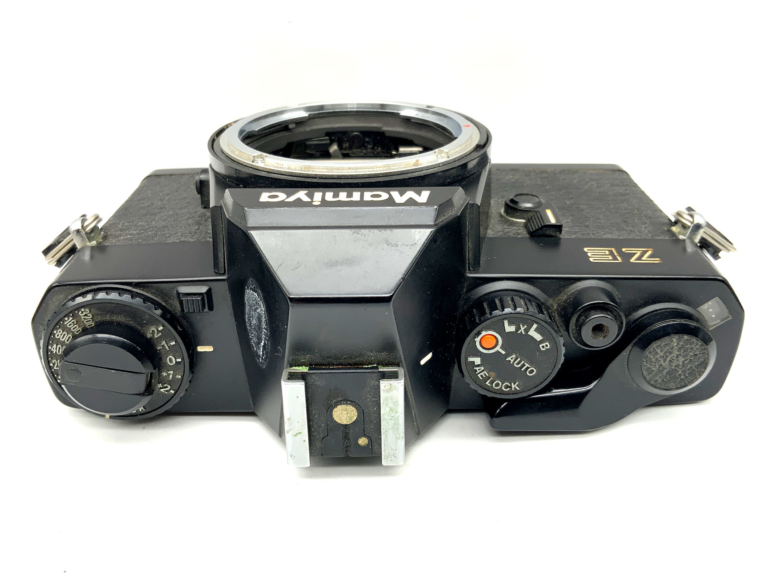 Mamiya ZE Quartz SLR 35 mm boîtier d'appareil photo reflex analogique (Mamiya ZE)