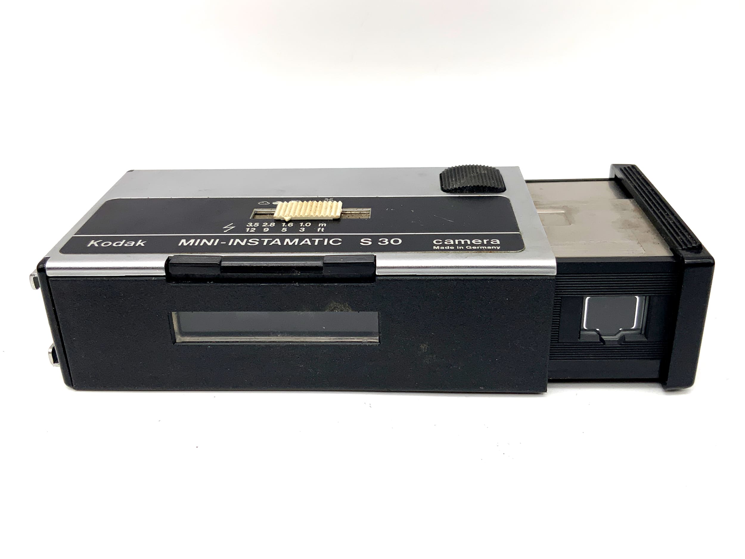 Appareil photo Kodak Mini-Instamatic S30 avec viseur et mini-objectif Reomar 5.6/25