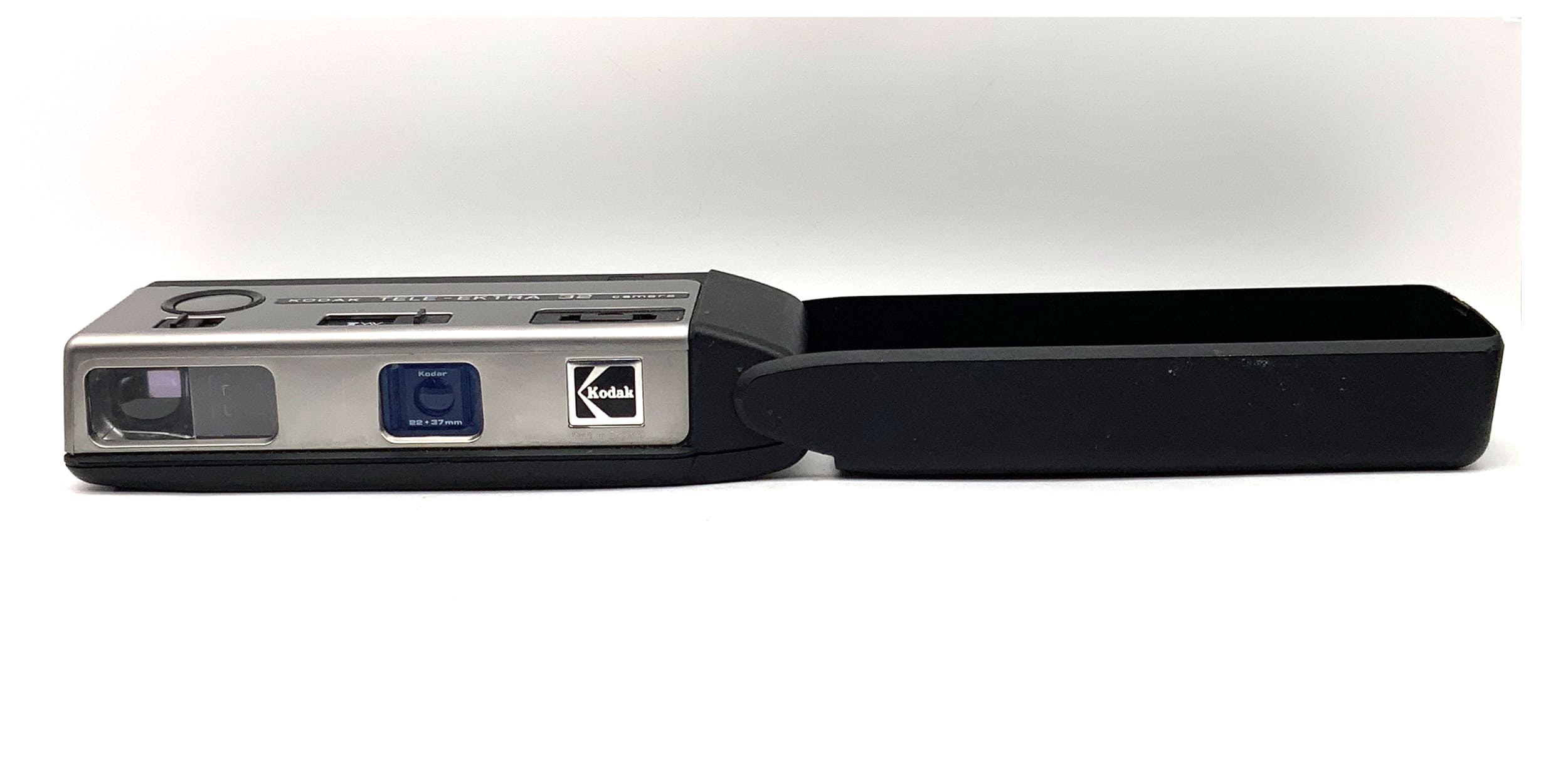 Appareil photo à viseur Kodak Tele-Ektra 32 avec appareil photo analogique miniature Kodar 22+37 mm