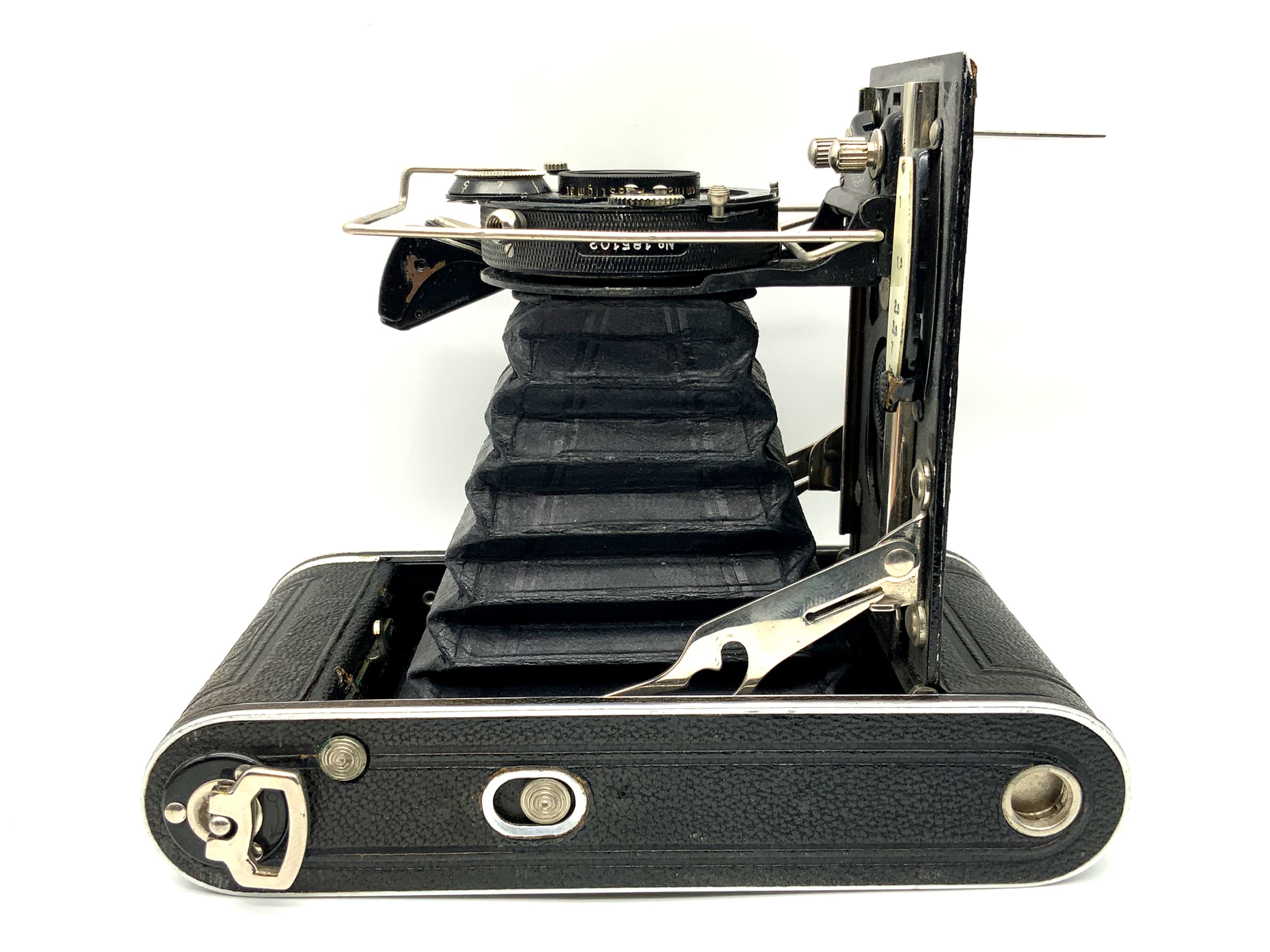 Appareil photo pliant Welta Cocarette avec objectif Novar Anastigmat 1:4.5 75 mm Compur analogique