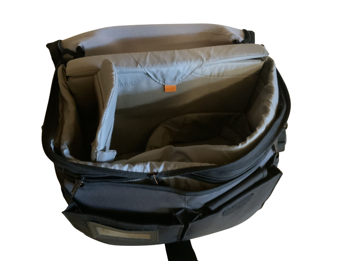 Sac photo Lowepro Stealth Reporter D550 AW, noir, bandoulière, 40 x 25 x 15 cm