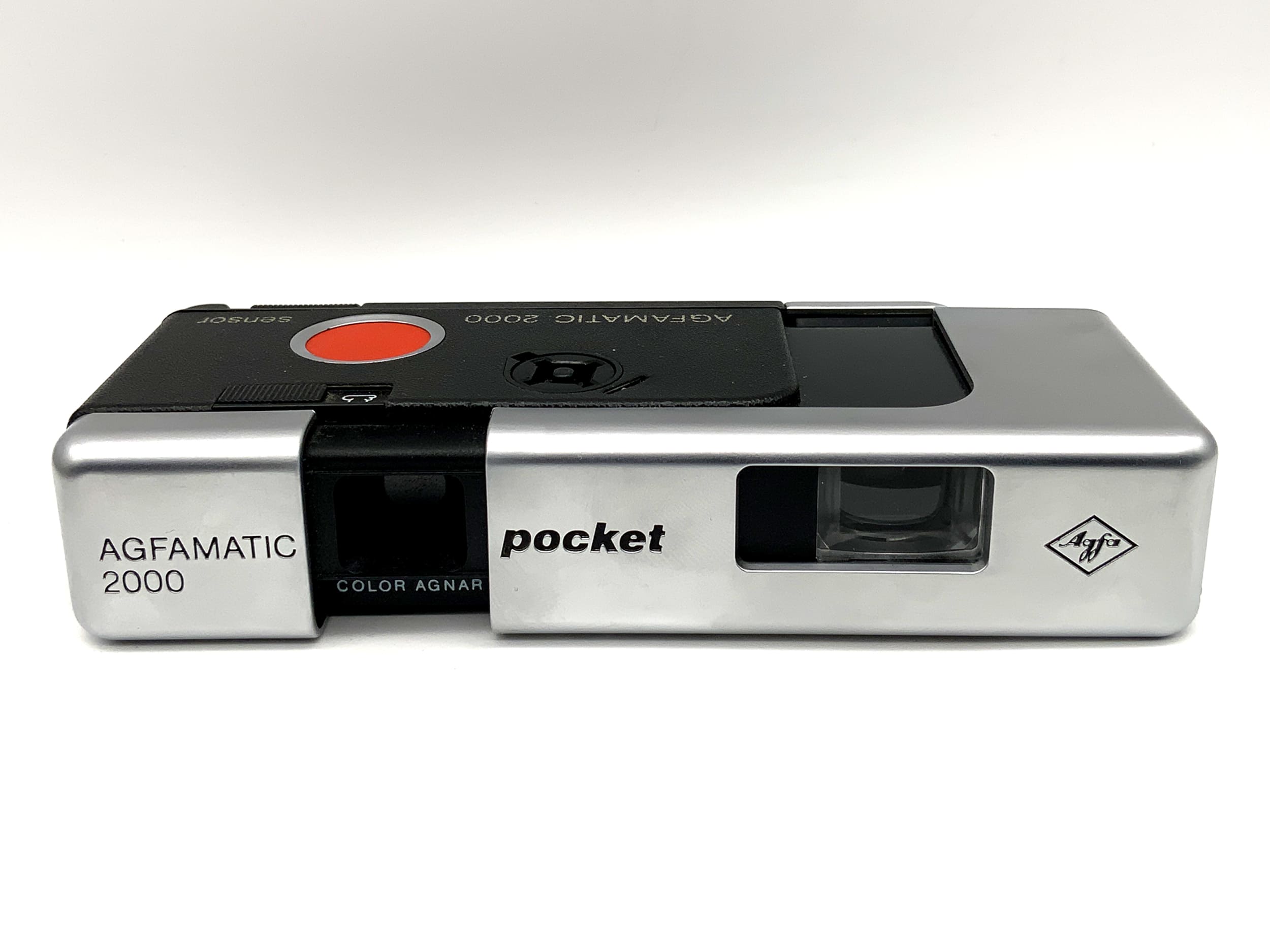 Appareil photo à viseur Agfa Agfamatic 2000 avec appareil photo miniature couleur Agnar, appareil photo analogique