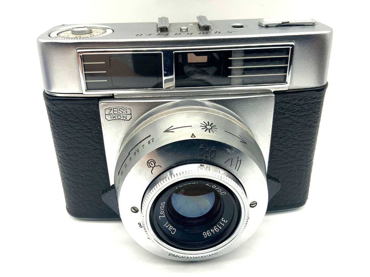 Appareil photo à viseur Zeiss Ikon Symbolica avec appareil photo analogique Carl Zeiss Tessar 2.8 50 mm