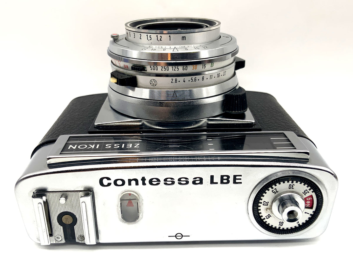 Appareil photo télémétrique Zeiss Ikon Contessa LBE avec objectif analogique Carl Zeiss Tessar 2.8 50 mm