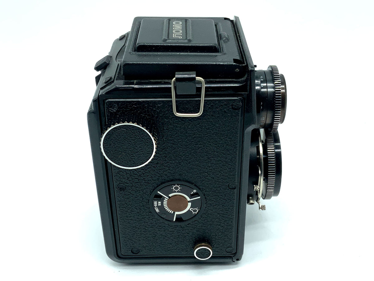 Lomo Lubitel 166B TLR avec objectif T-22 75 mm f/4,5 6x6, appareil photo reflex bi-objectif argentique soviétique