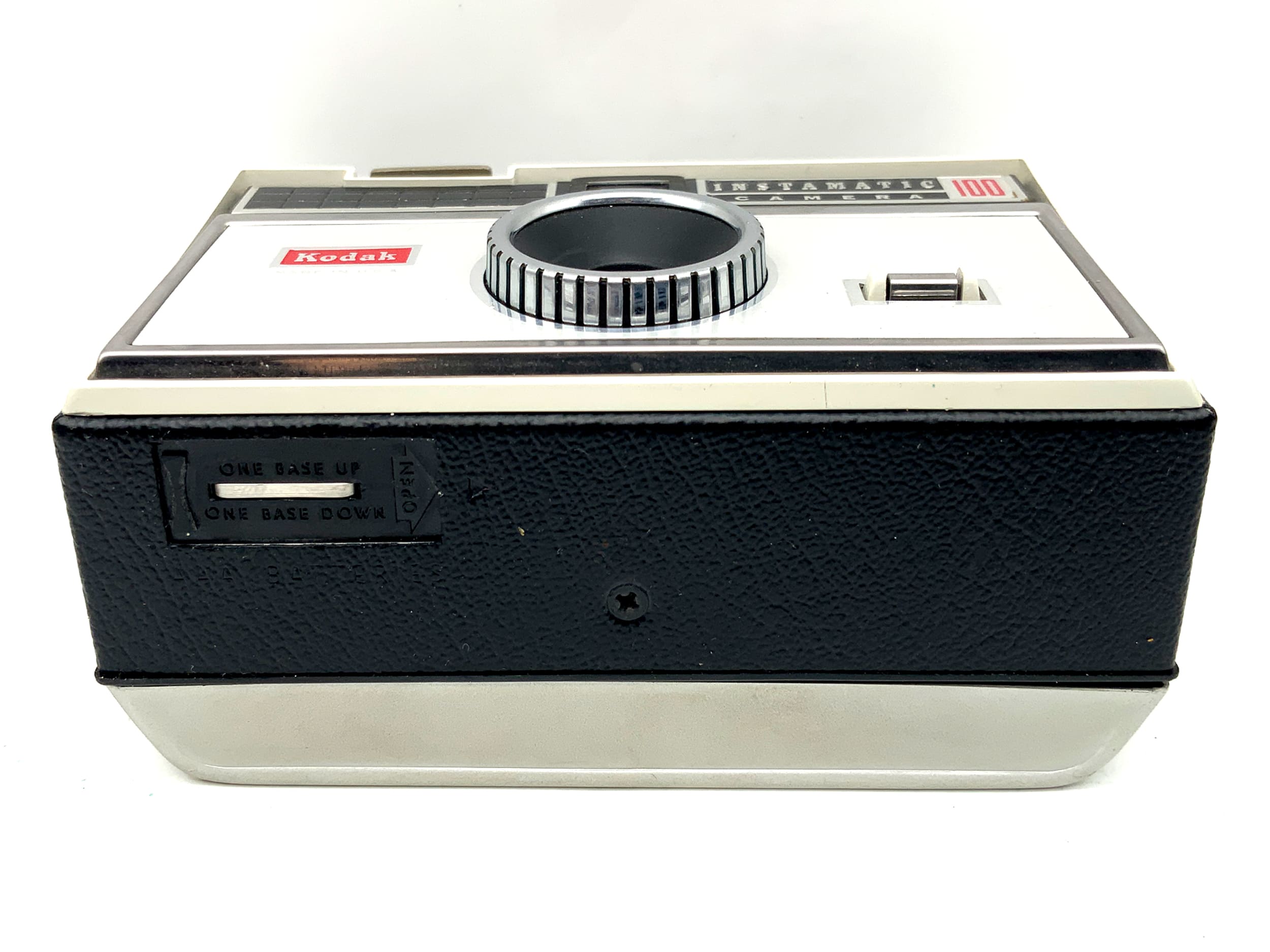 Kodak Instamatic 100 viewfinder camera with compact camera, analog camera