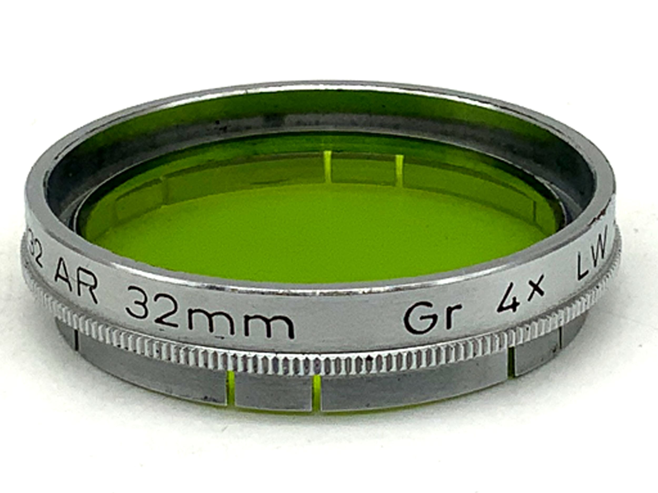 Voigtländer green color filter 306/32 AR size 4x LW-2 slip-on plug-in filter 32mm