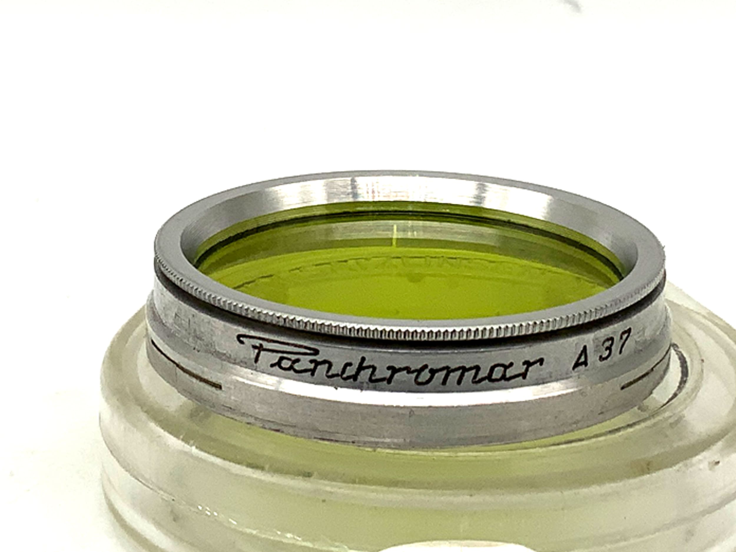 Panchromar color filter light green/light green, slip-on filter, case, 37mm