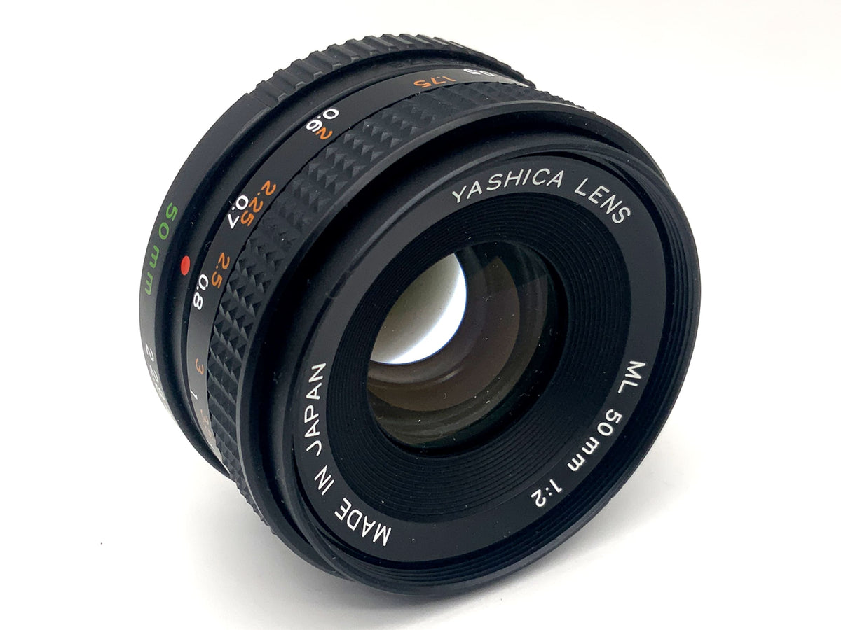 Yashica ML 50mm 1:2 Objektiv Festbrennweite (Yashica / Contax) Text lesen!