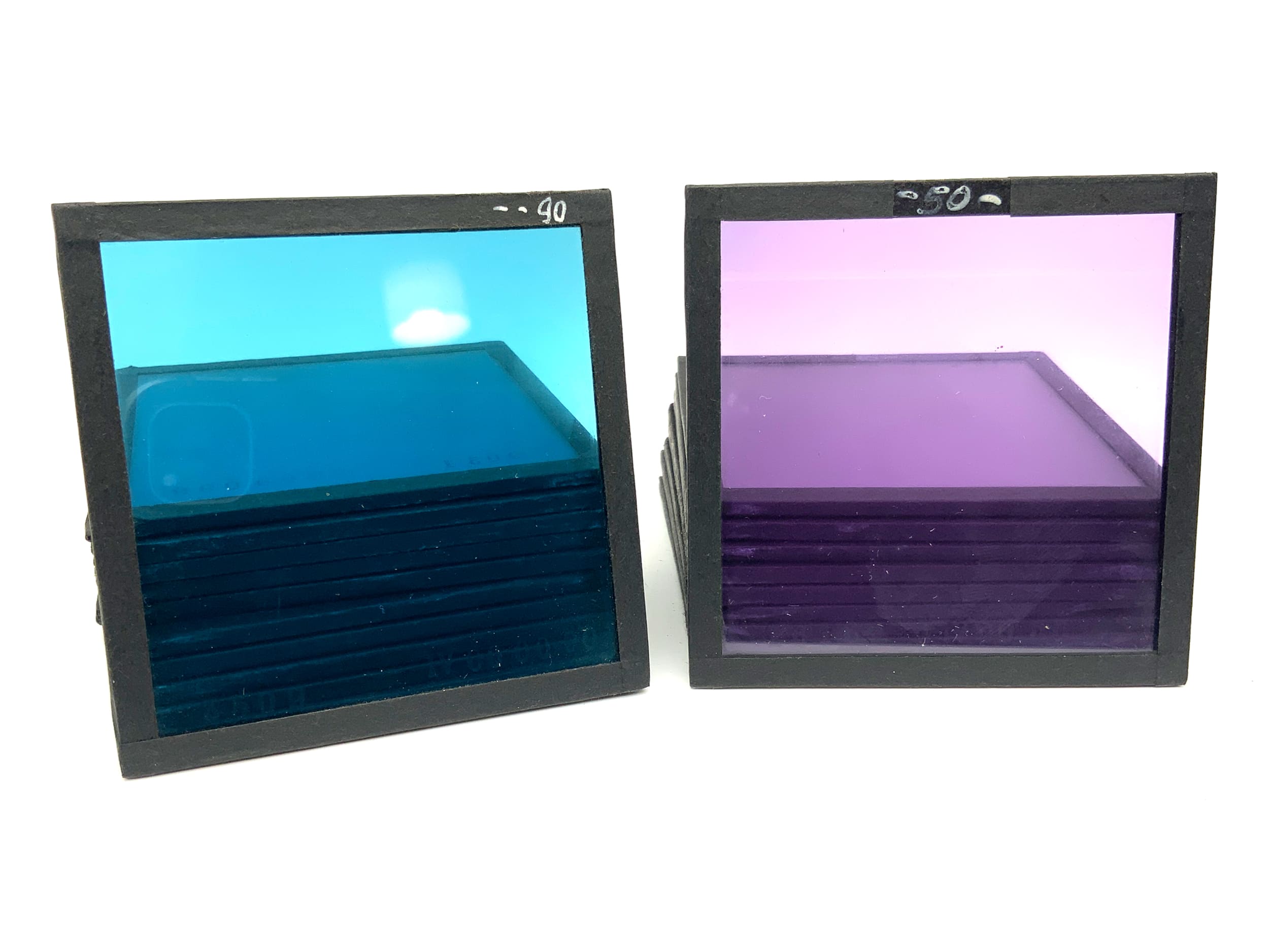 Filtres de copie Agfacolor, bleus (11 unités), violets (11 unités), densité de couleur 5,10-100 %, 7,5 x 7,5 cm