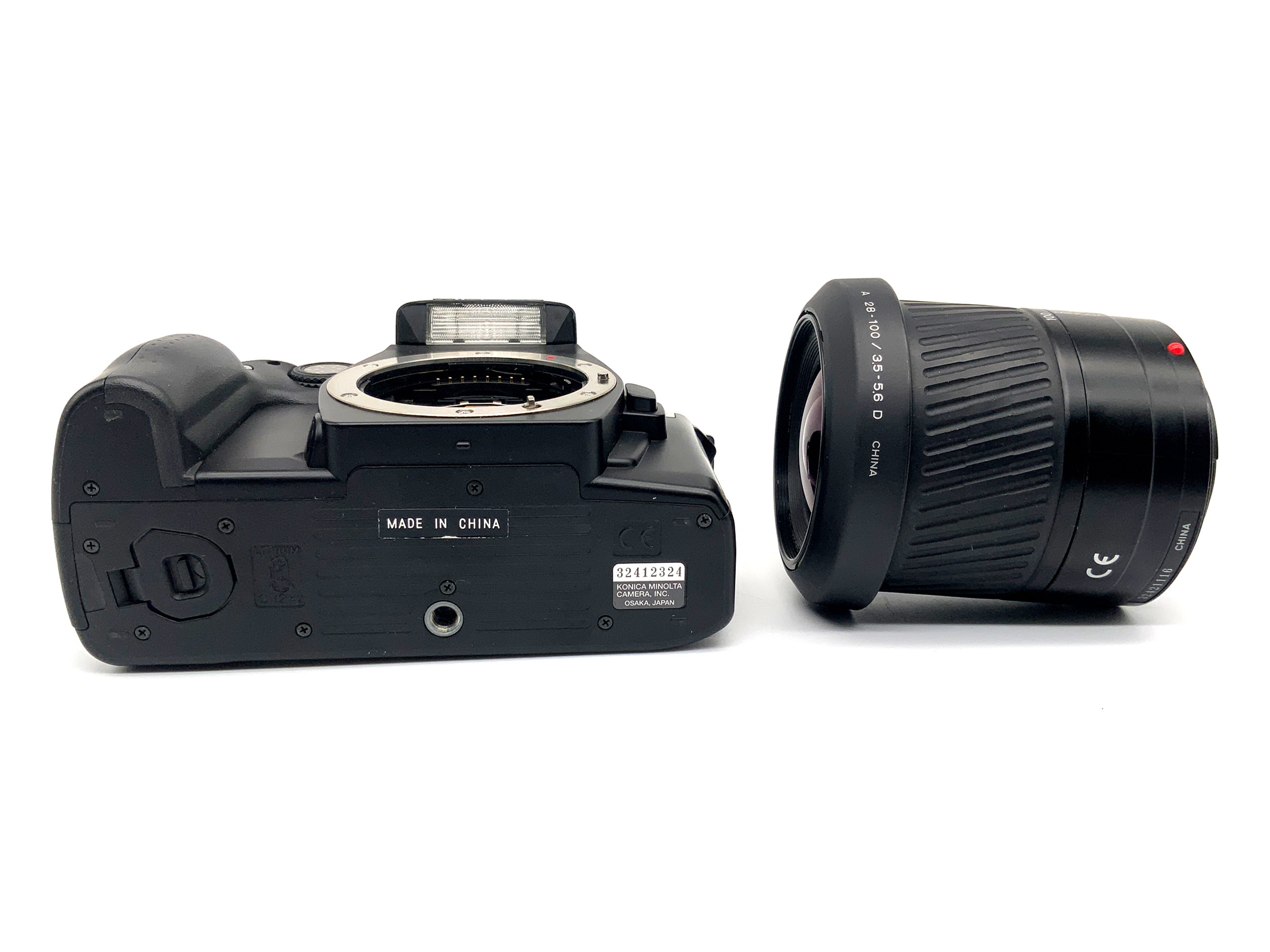 Minolta Dynax 60 SLR in OVP 35mm SLR Body (AF Zoom 28-100mm 1:3.5(22)-5.6D)