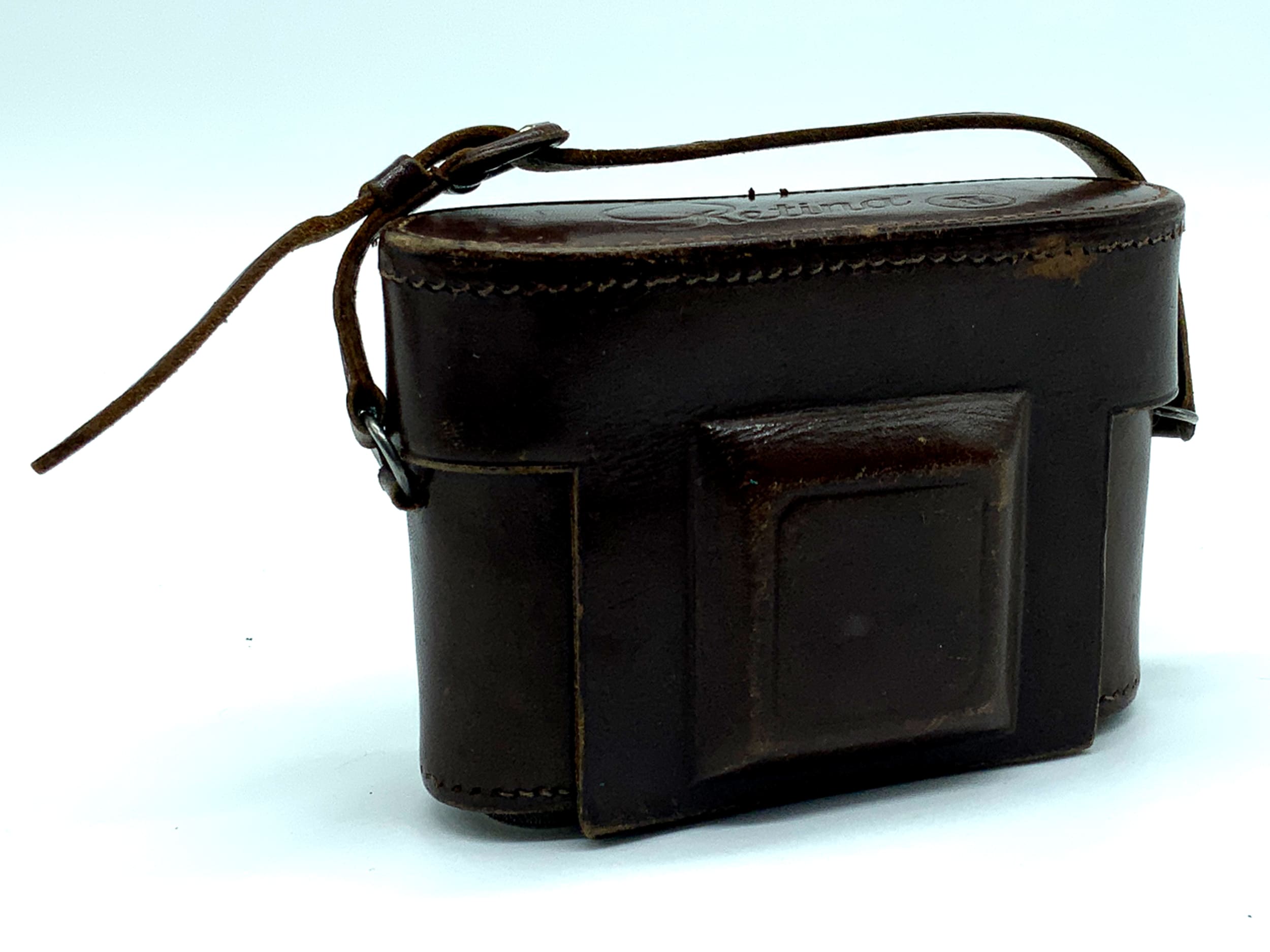Étui en cuir marron pour appareil photo Kodak Retina IIa Ready.