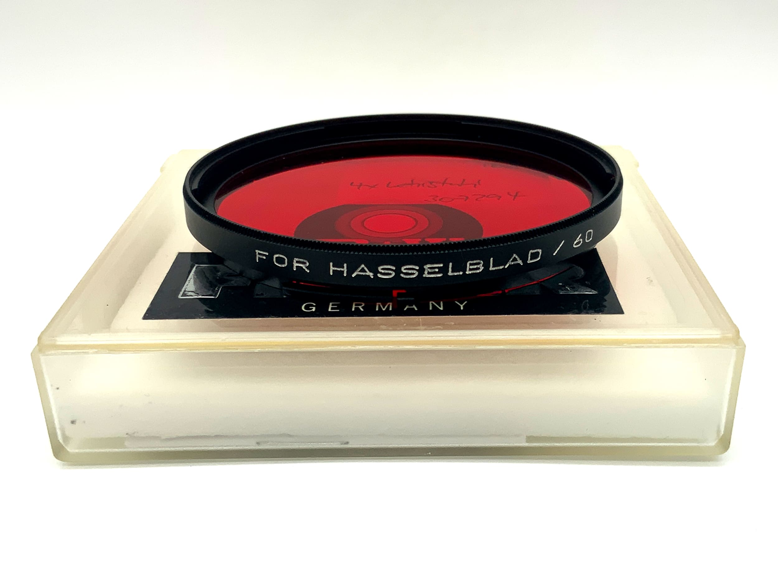 Filtre rouge B+W 6x R-2.5 pour Hasselblad/60, filetage B60